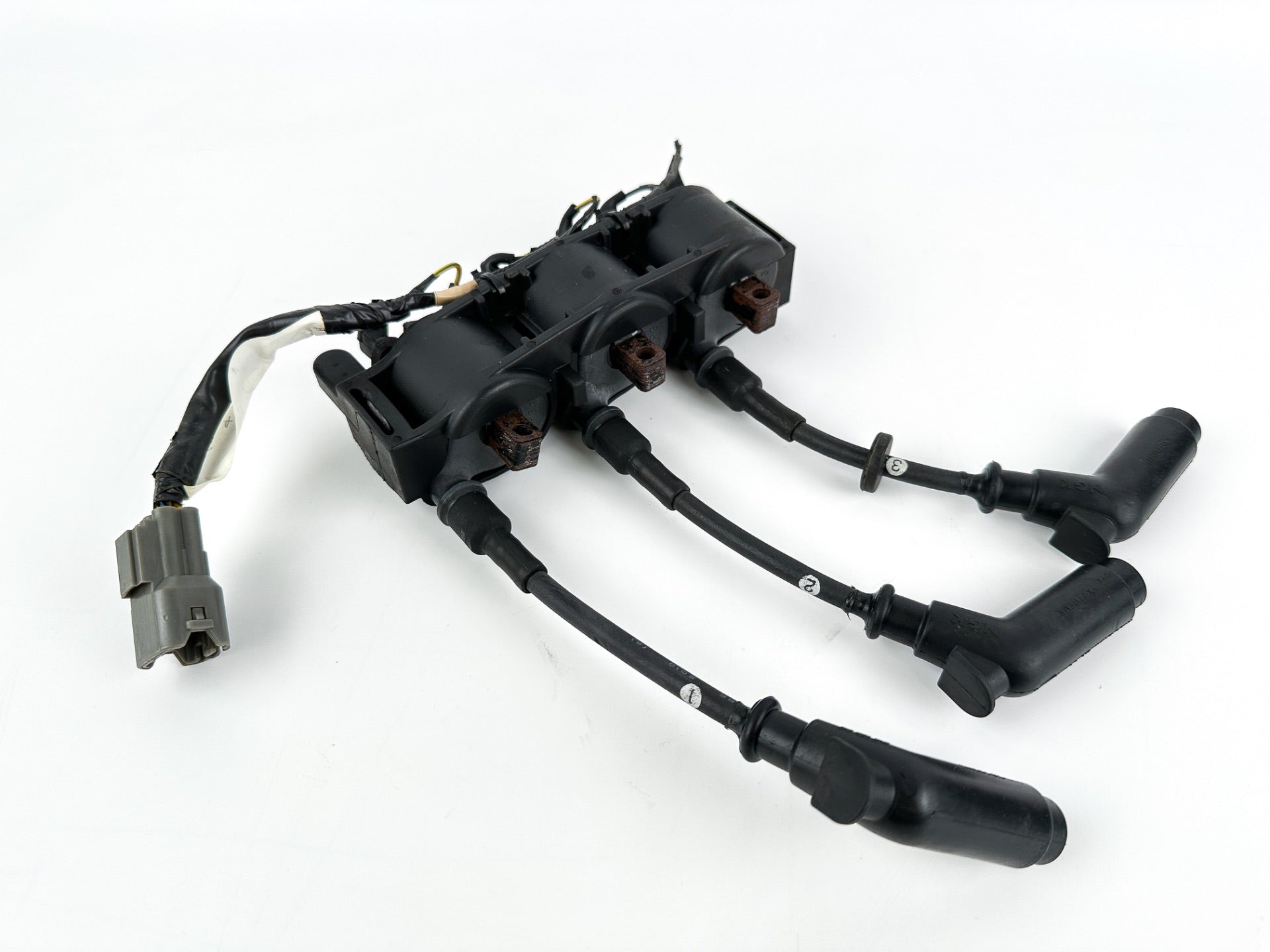 2011 Honda 50 HP 4 Stroke Outboard Ignition Coil Set 30511-ZZ5-013 OEM