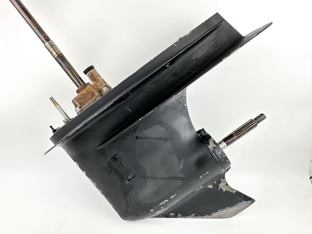 02-2011 Suzuki DF 115 140 HP 25" XL Lower Unit Gear Case Standard Rotation