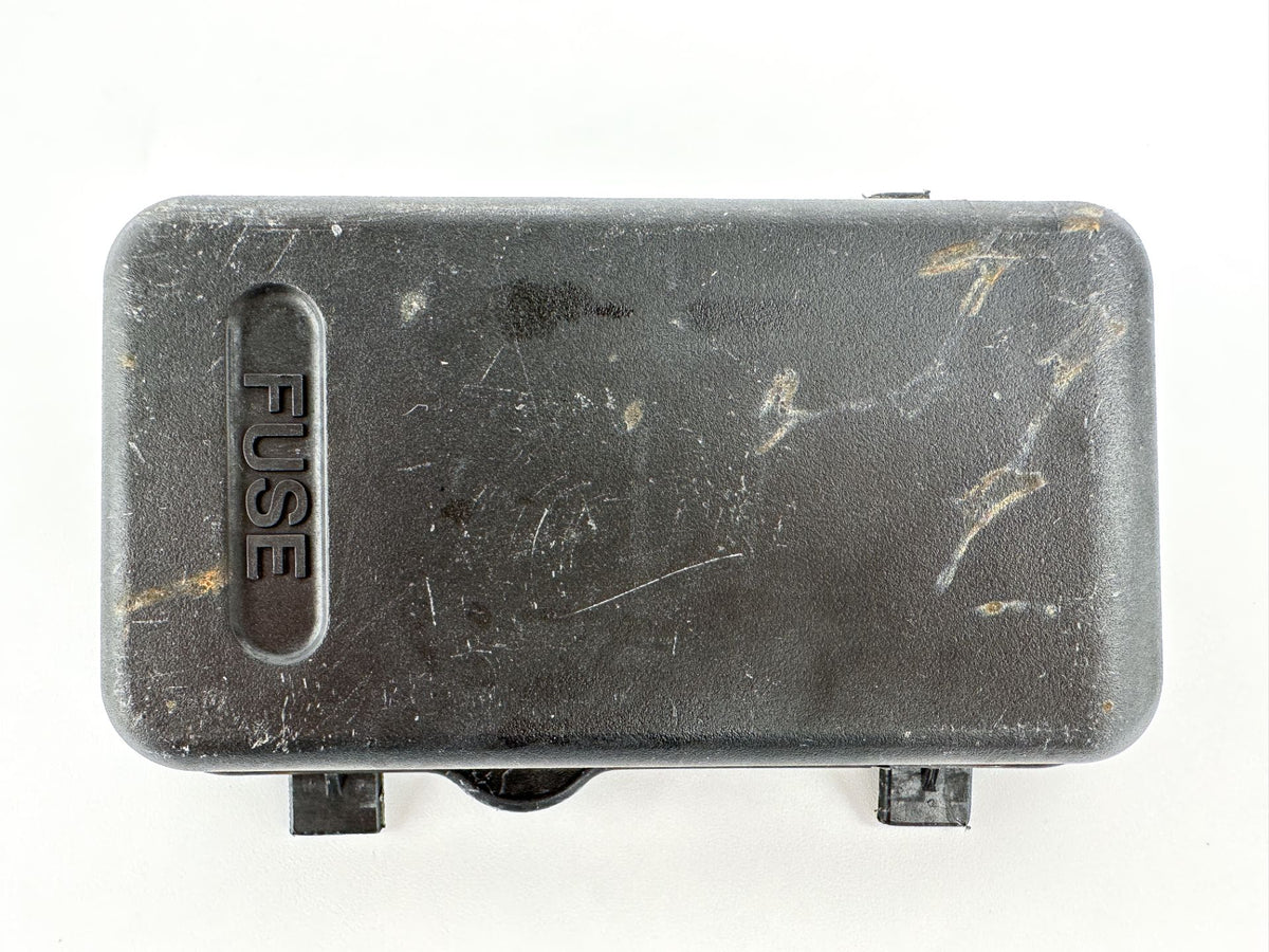 04-14 Yamaha 150HP 4 Stroke Outboard Fuse Box 63P-82170-00-00 Tested