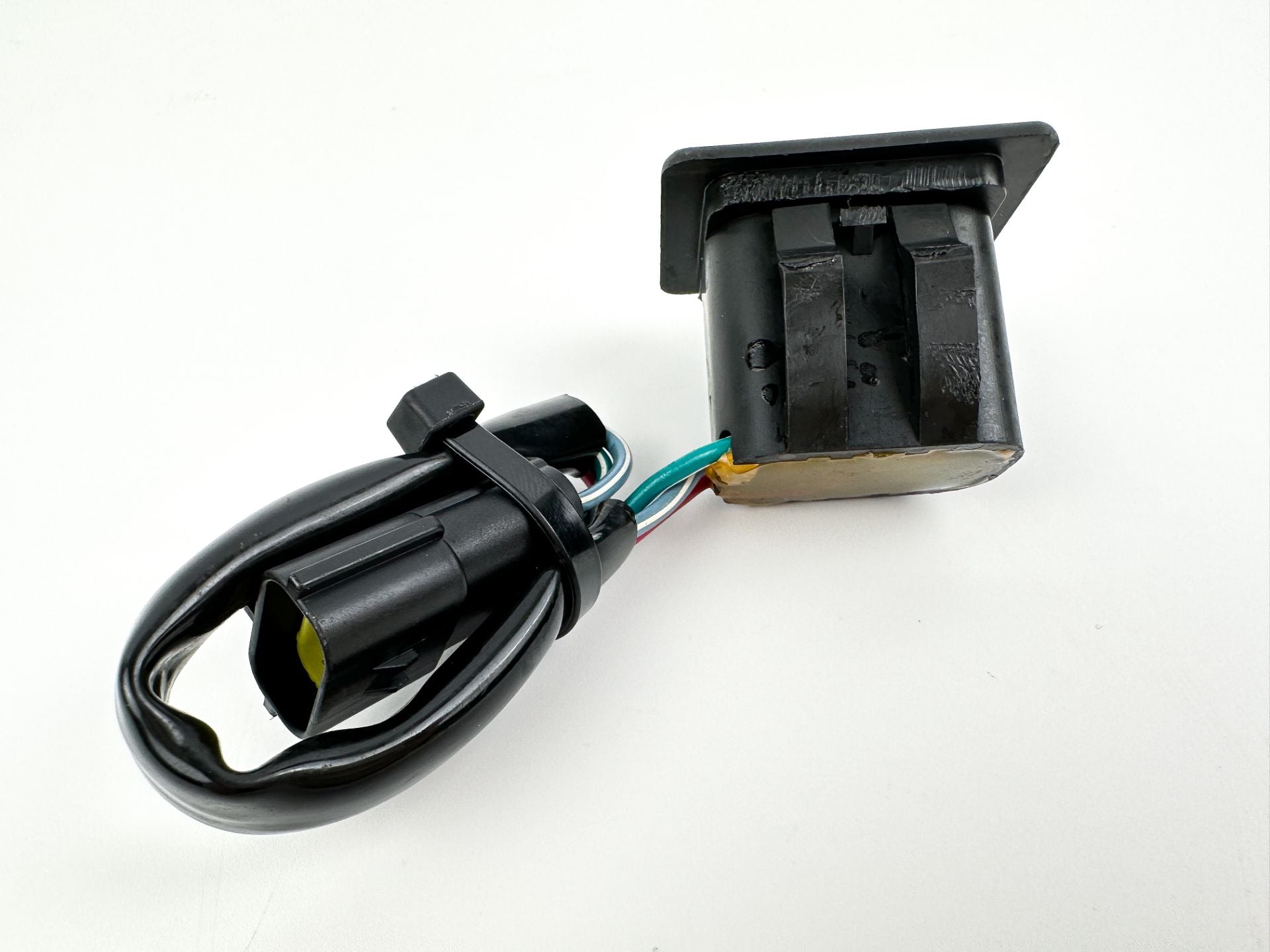 2007 Mercury 60 HP 4 Stroke Outboard Trim Switch 896620001 OEM