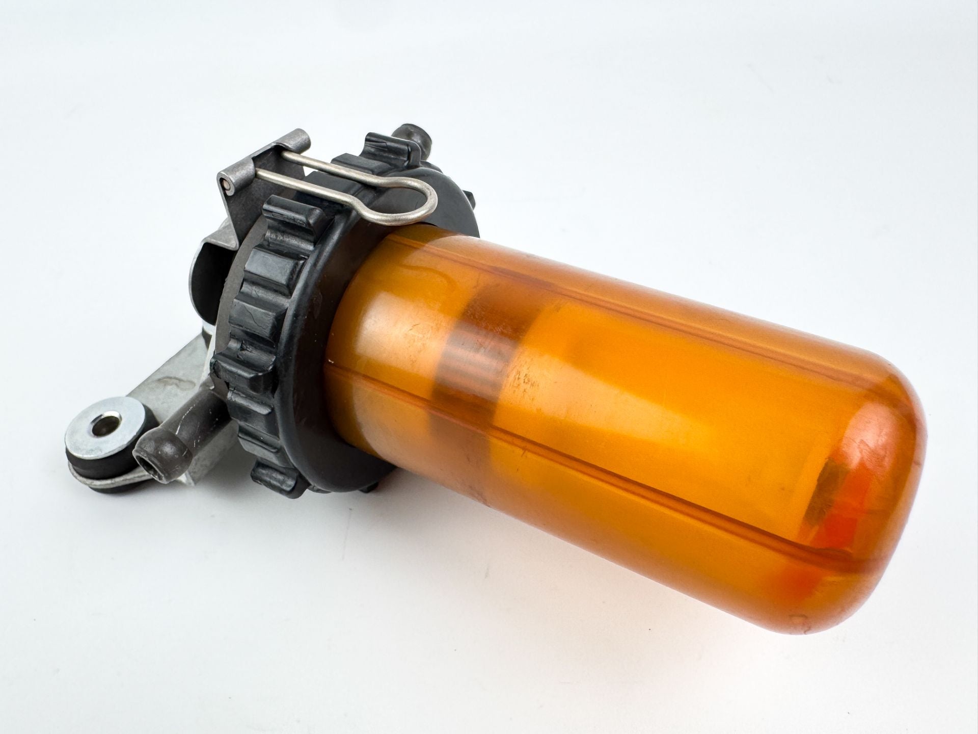2004 Yamaha 150 HP 4 Stroke Outboard Fuel Filter Assembly 65L-24560-00-00 OEM