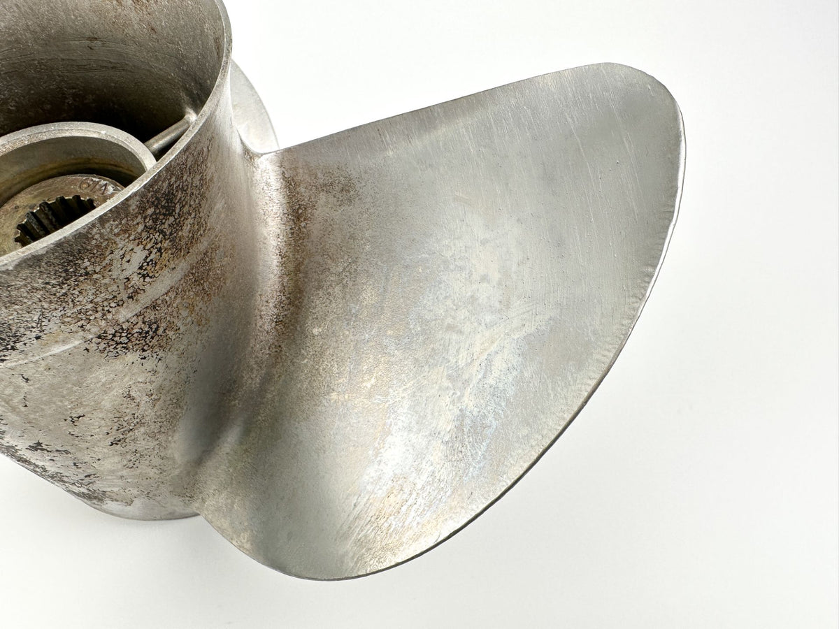 Yamaha Prop Propeller 3 Blade 13 3/4" x 17P - M2 RH