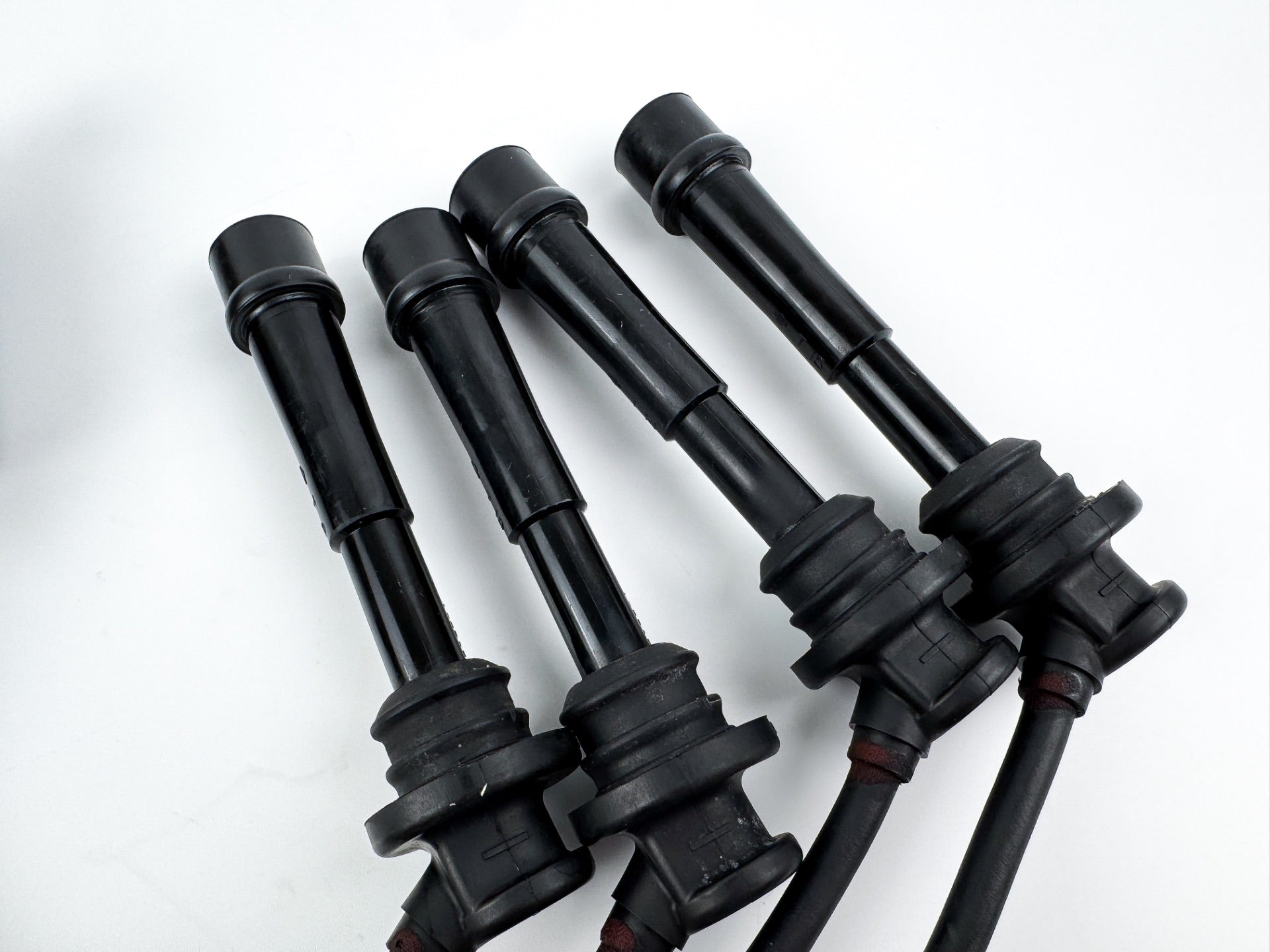 2003 Suzuki 90 HP 4 Stroke Outboard Ignition Coil Set 33410-90J00 OEM