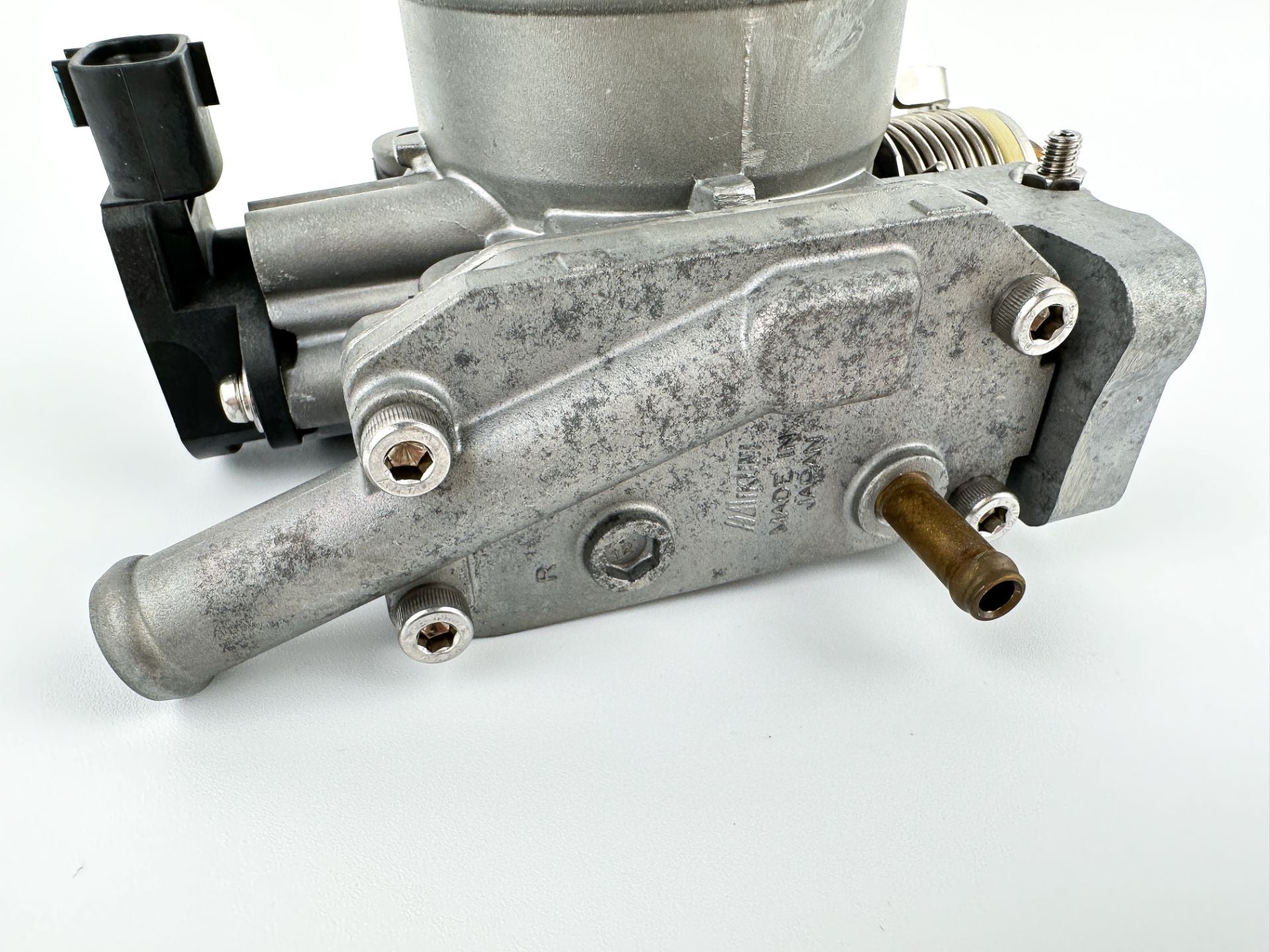 2011 Yamaha 115 HP 4 Stroke Outboard Throttle Body Assembly 68V-13751-20-00 OEM