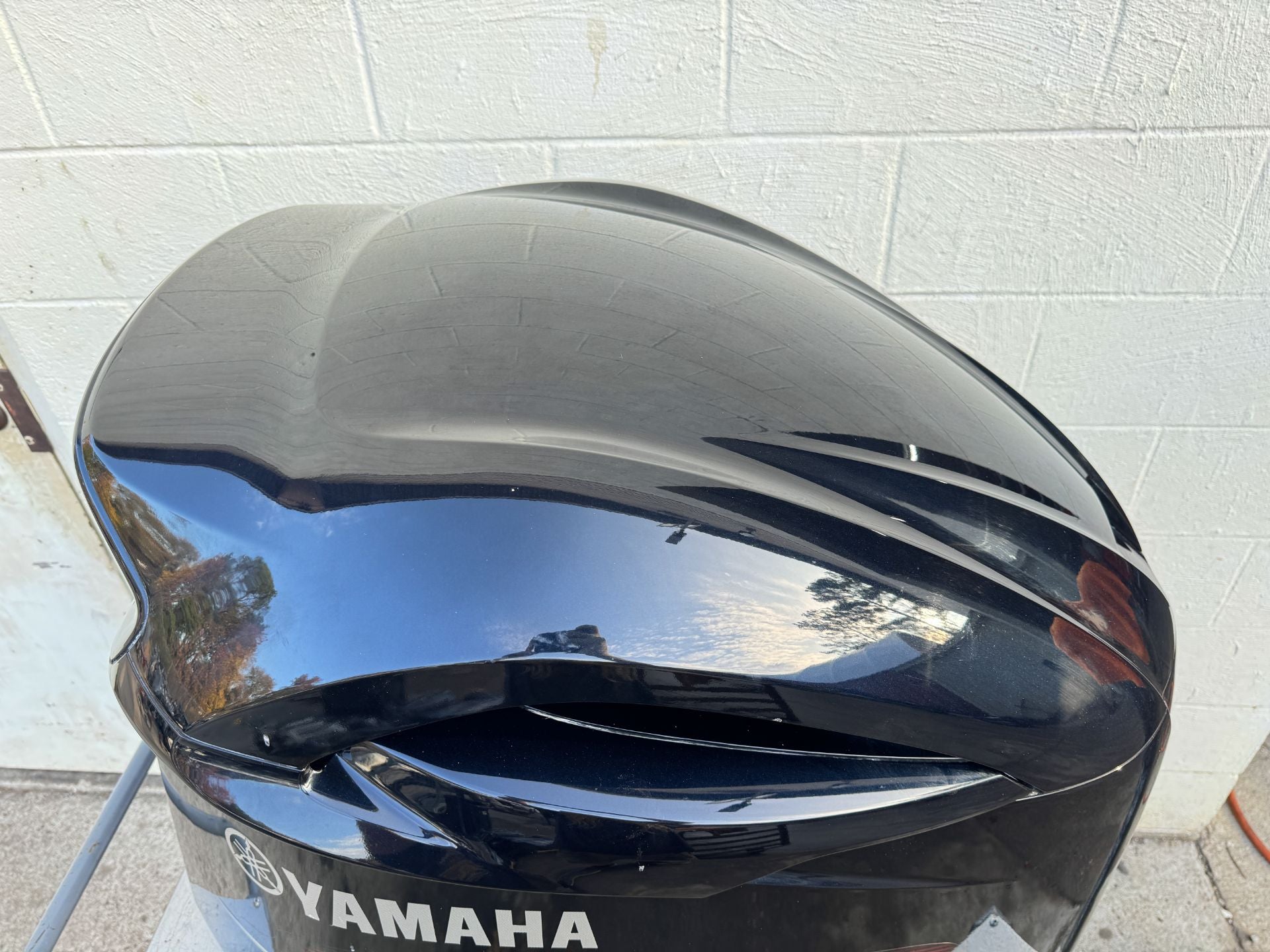 2016 Yamaha 250 HP 4 Stroke VMAX Outboard Top Cowling 6CB-42610-04-00 OEM