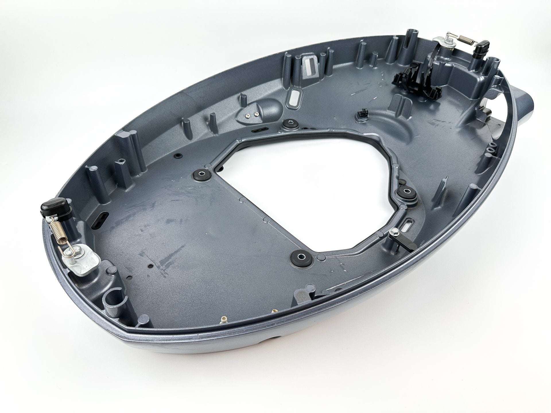 2016 Yamaha 115 HP 4 Stroke Outboard Bottom Cowling Pan 6EK-42710-00-00 OEM