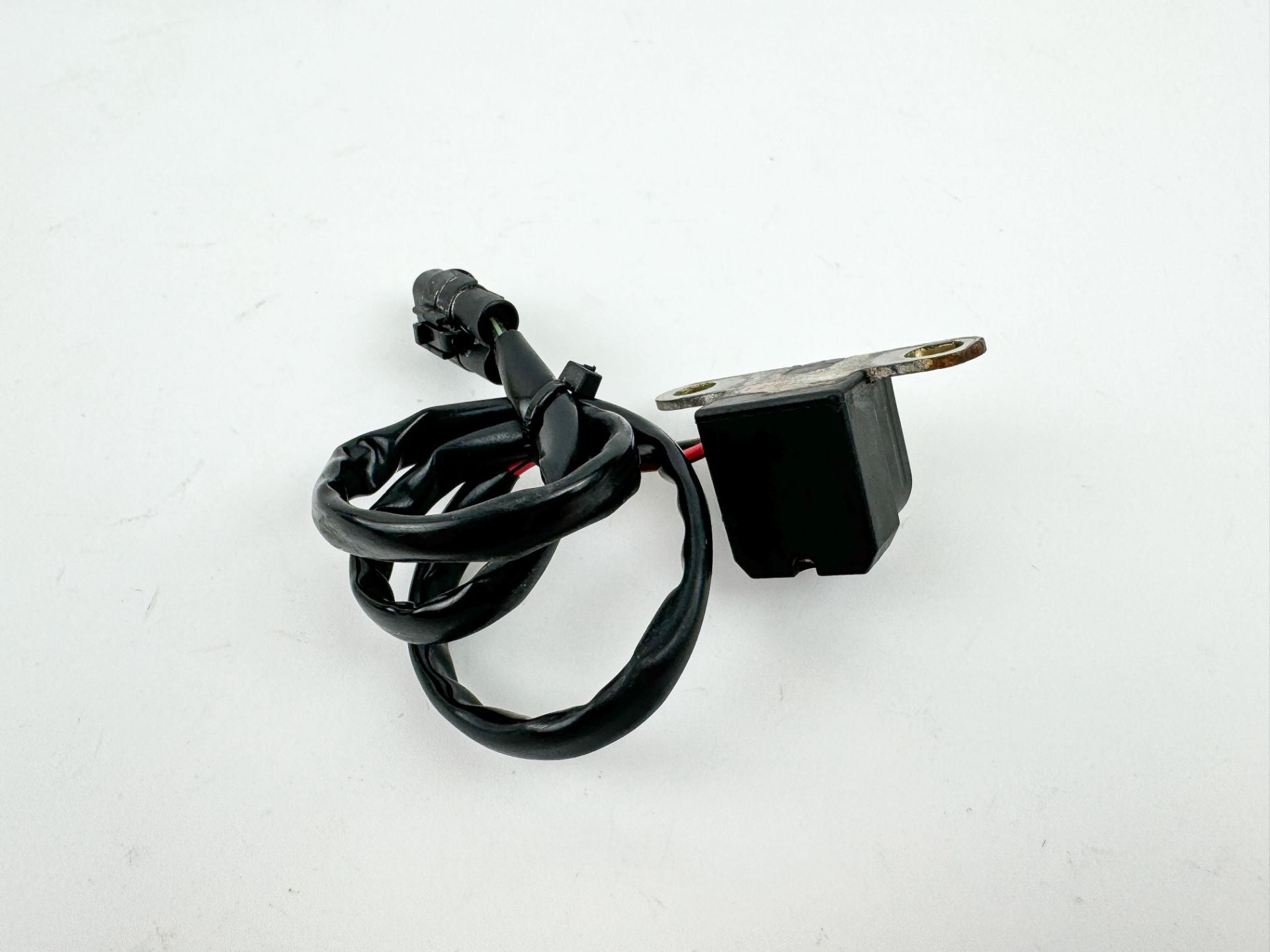 2004 Suzuki 250 HP 4 Stroke Outboard Ignition Timing Coil 32160-87L01 OEM