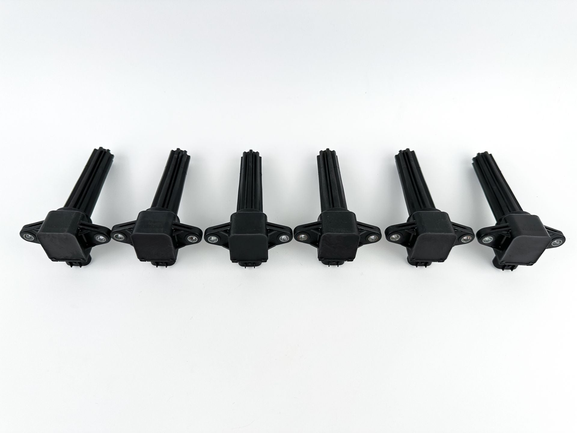 2009 Yamaha 250 HP 4 Stroke Outboard Ignition Coil Set 6P2-82310-01-00 OEM