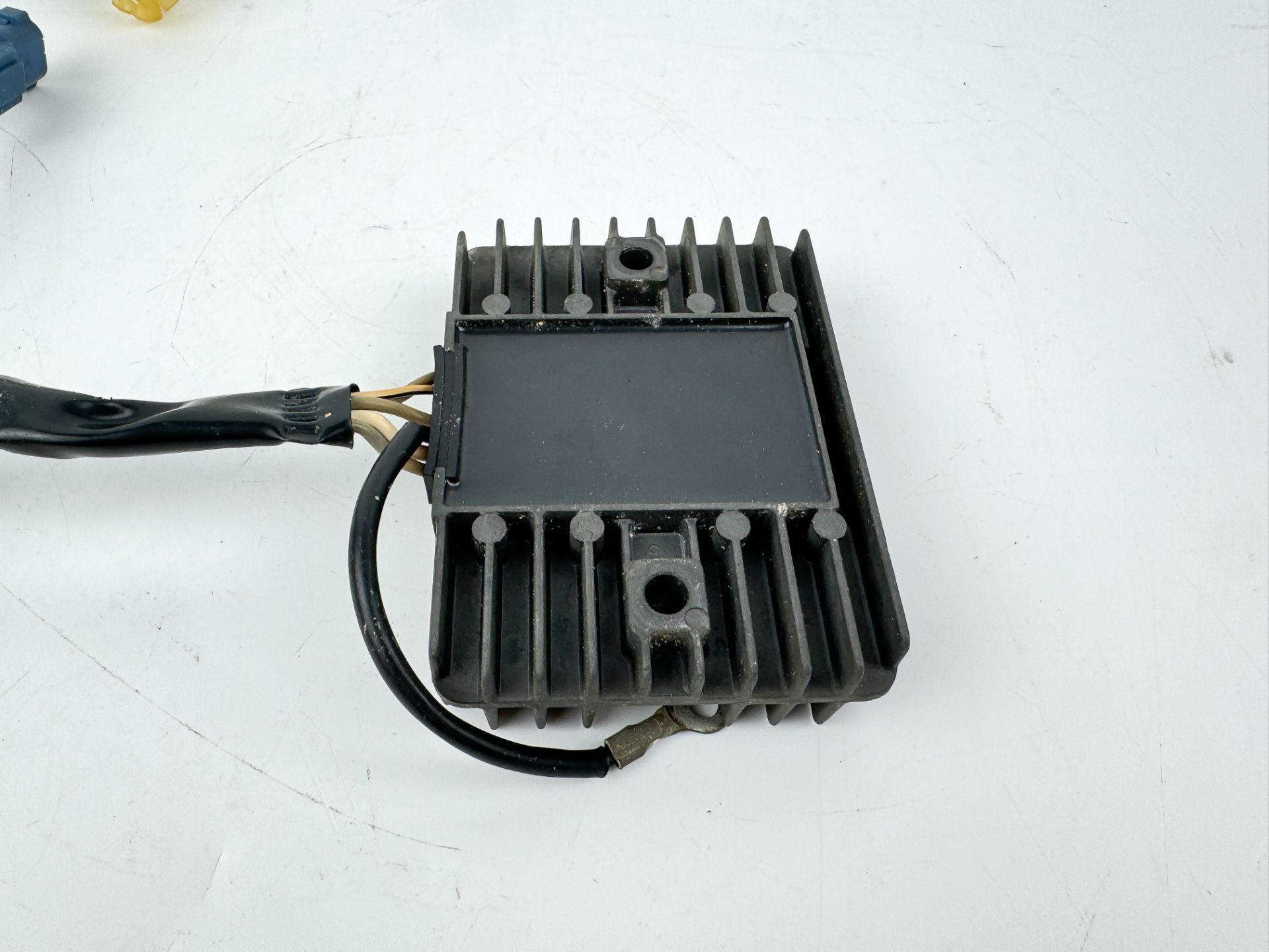 2000 Honda 75 HP 4 Stroke Outboard Rectifier & Regulator 31750-ZW1-003 OEM