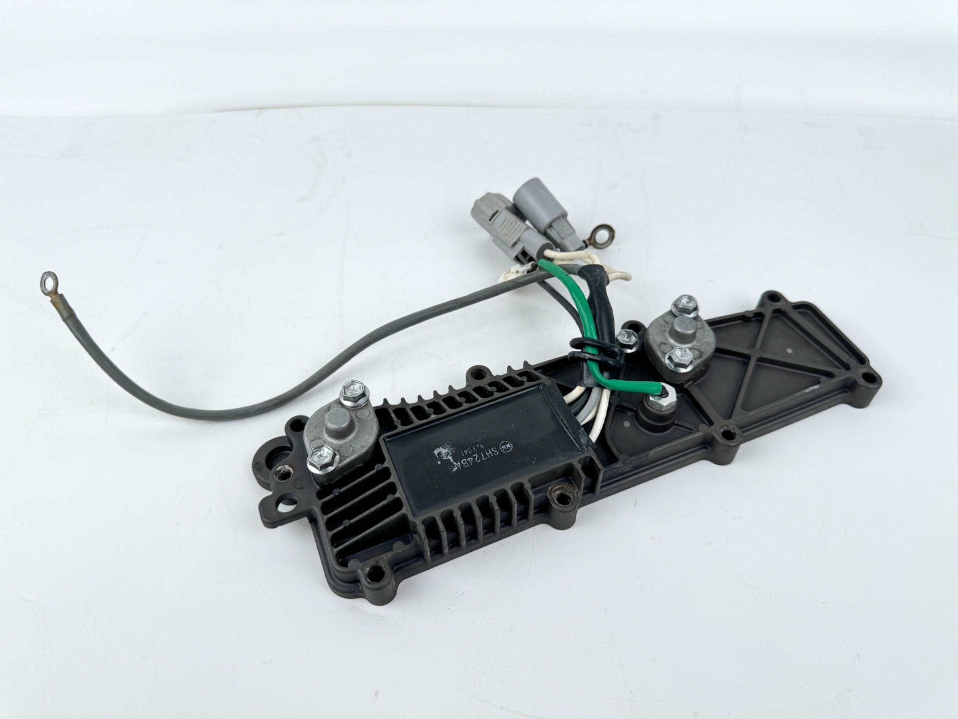 2019 Suzuki 115 HP 4 Stroke Outboard Rectifier & Regulator 32800-92J00 OEM