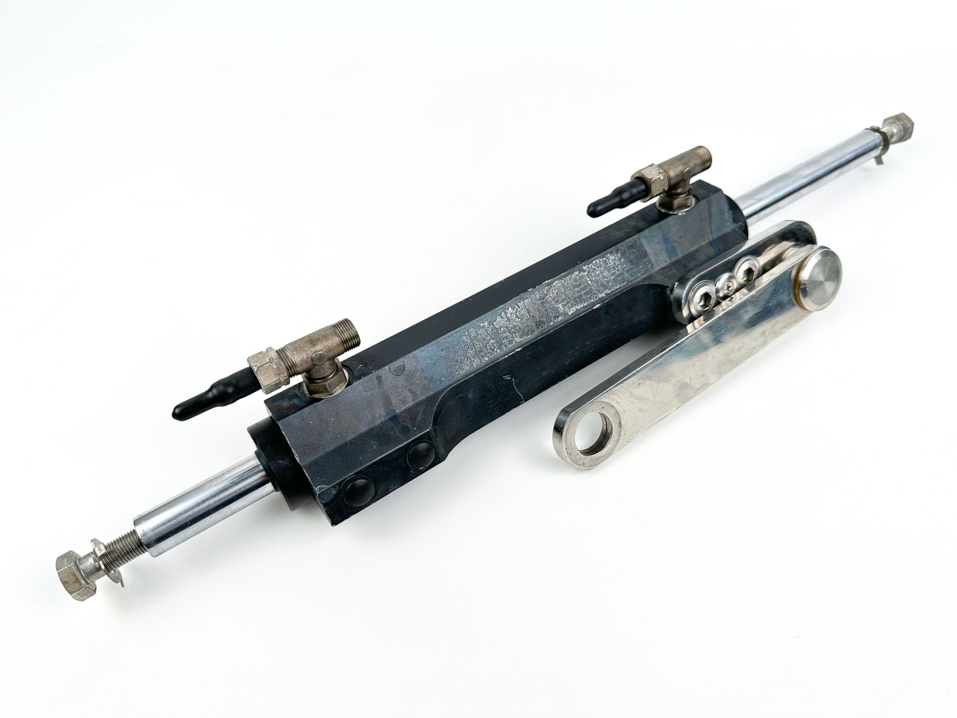 UltraFlex Outboard Hydraulic Cylinder Assembly UC128/1
