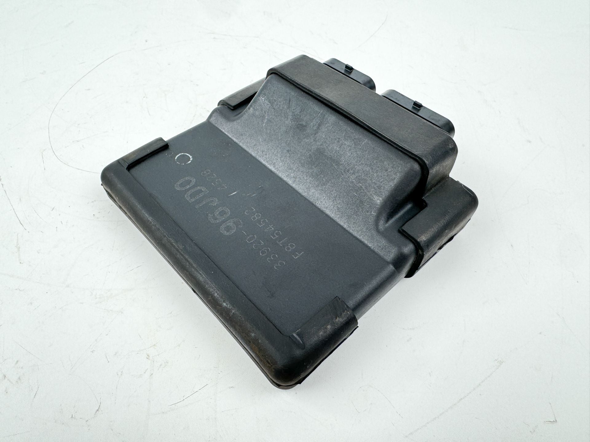 2014 Suzuki 175 HP 4 Stroke Outboard Engine Control Unit ECU 33920-96JN0 OEM