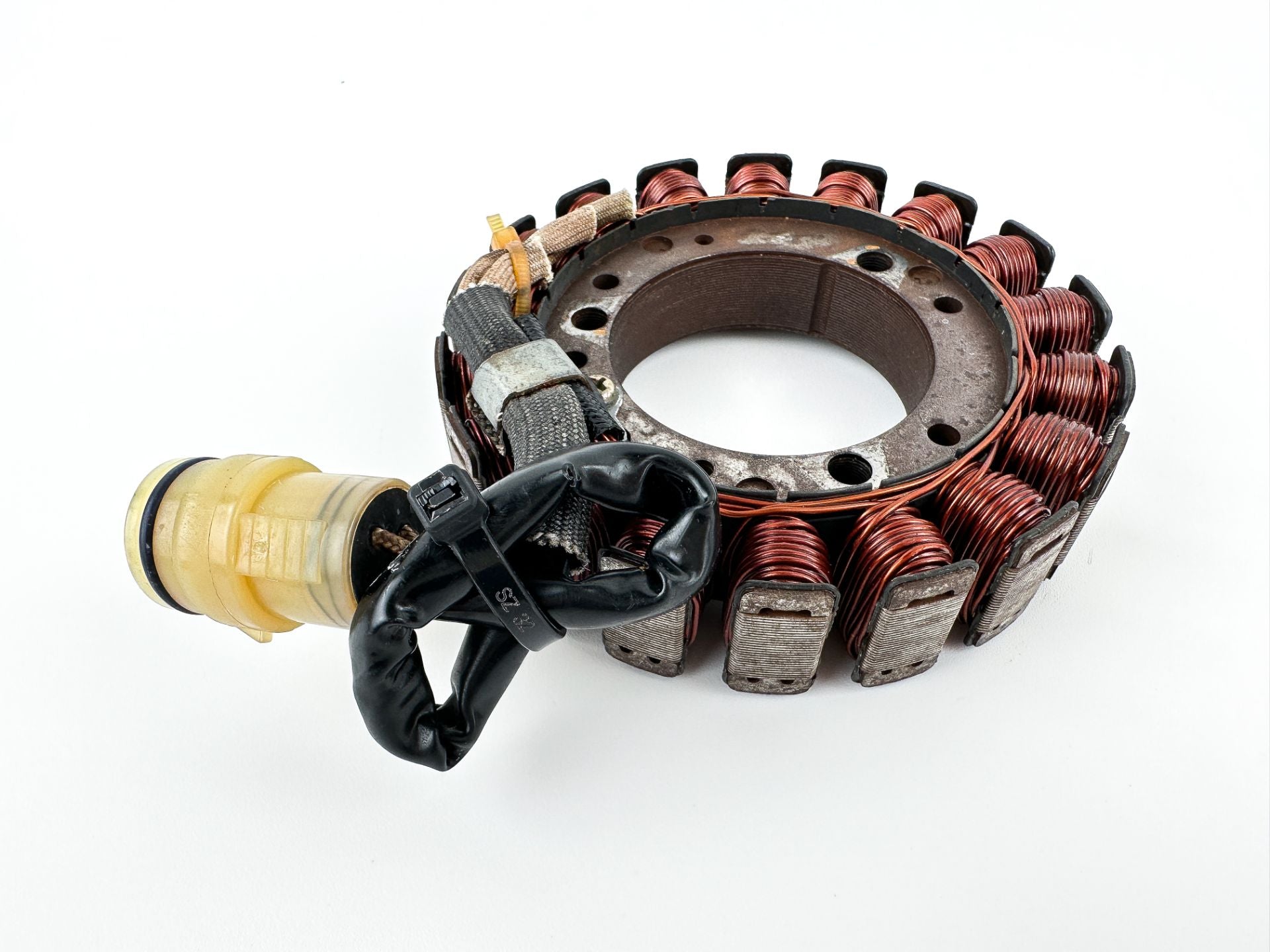 2008 Suzuki 50 HP 4 Stroke Outboard Stator Assembly 32120-87J20 OEM