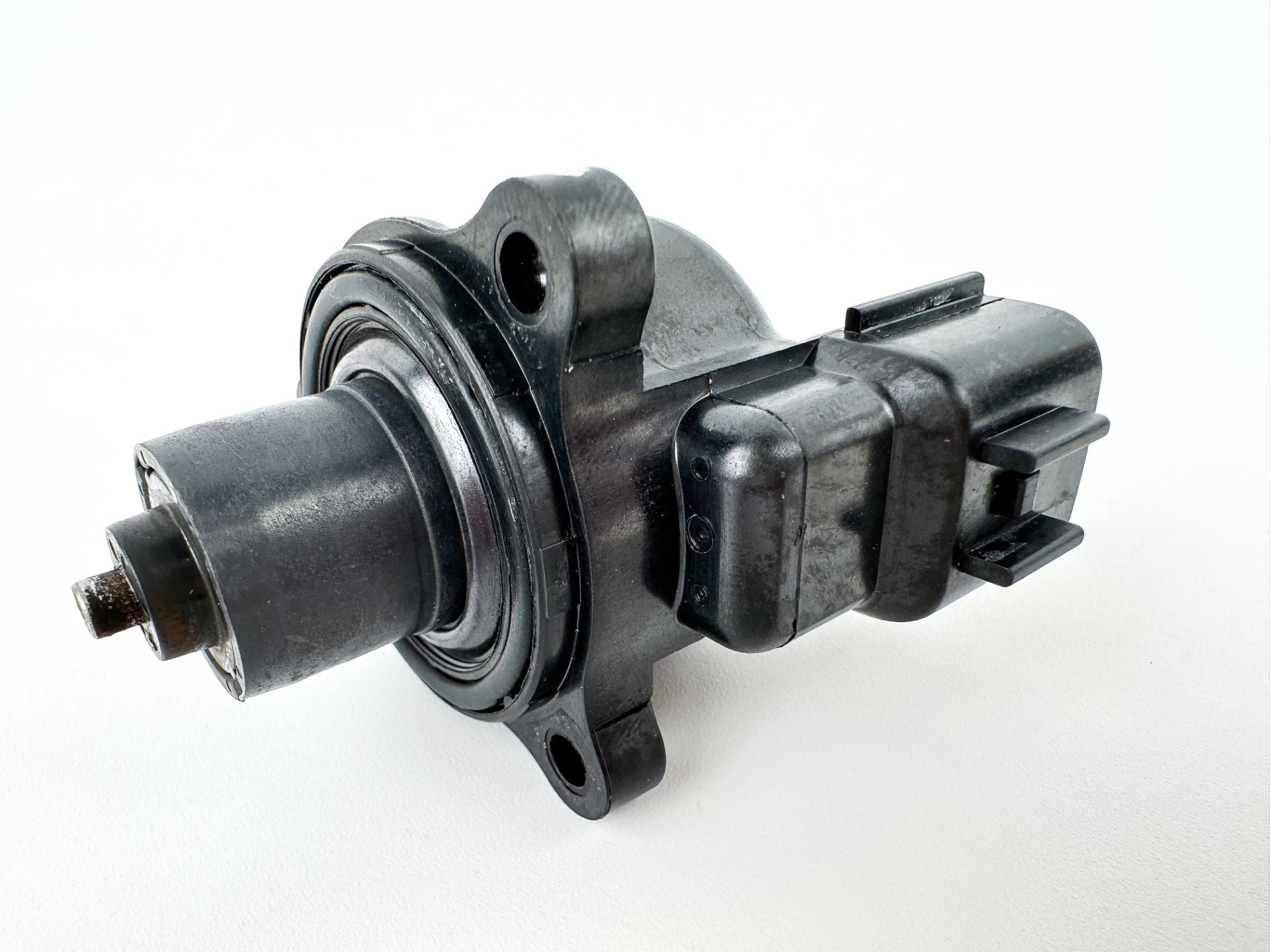 2003 Yamaha 225 HP 4 Stroke Outboard Idle Speed Control Valve ISC IAC 68V-1312A-00-00 OEM