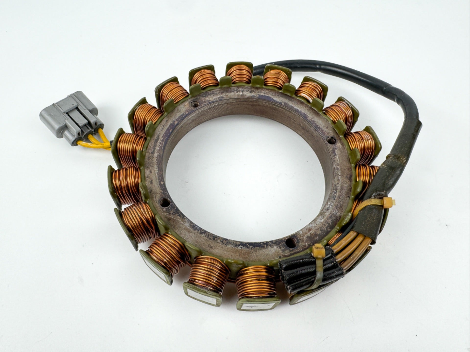 2021 Suzuki 150 HP 4 Stroke Outboard Stator Charging Coil 32120-96J00 OEM