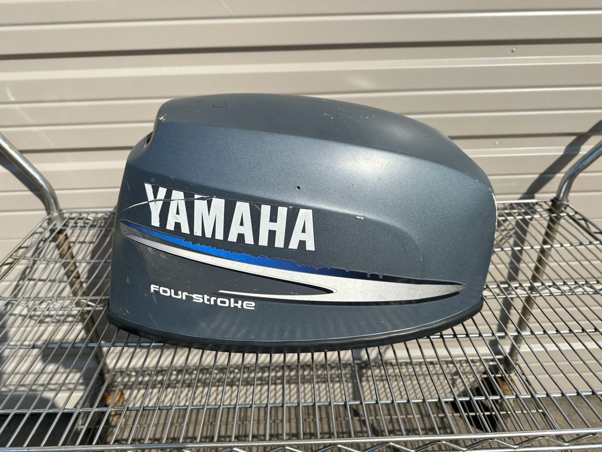 2005 Yamaha 25 HP 4 Stroke Outboard Top Cowling 65W-42610-20-4D OEM