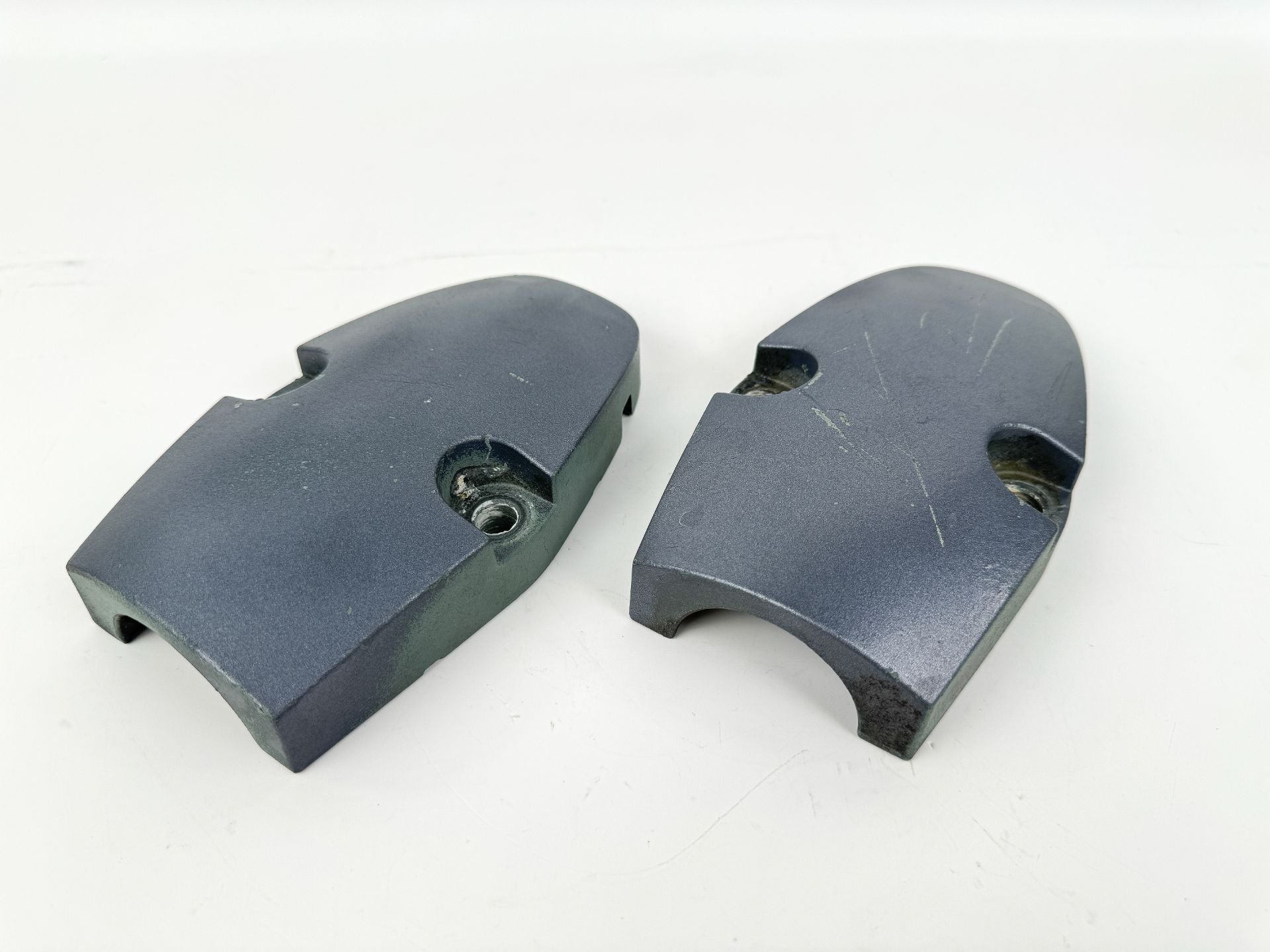 2001 Yamaha 80 HP 4 Stroke Outboard Lower Mount Covers Set 67F-44555-00-94 OEM