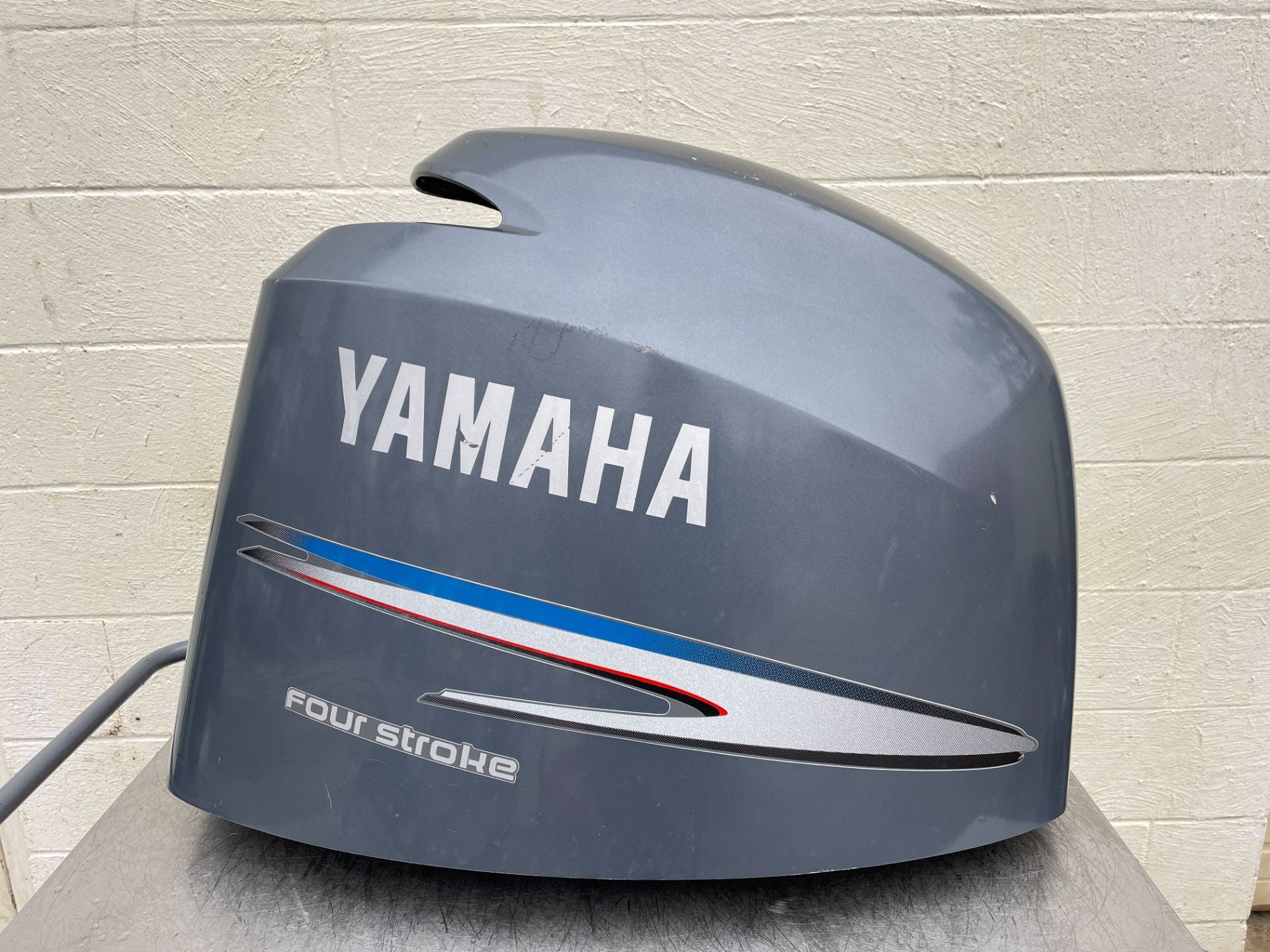 Yamaha F150 150HP 4 Stroke Outboard Top Cover Cowling Hood 2004-2011