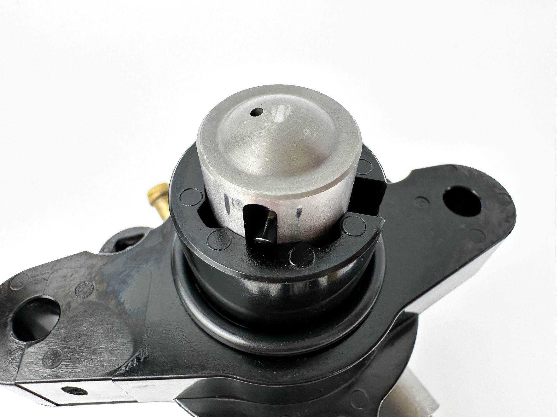 2003 Yamaha 80 HP 4 Stroke Outboard Fuel Pump 68V-24410-00-00 OEM