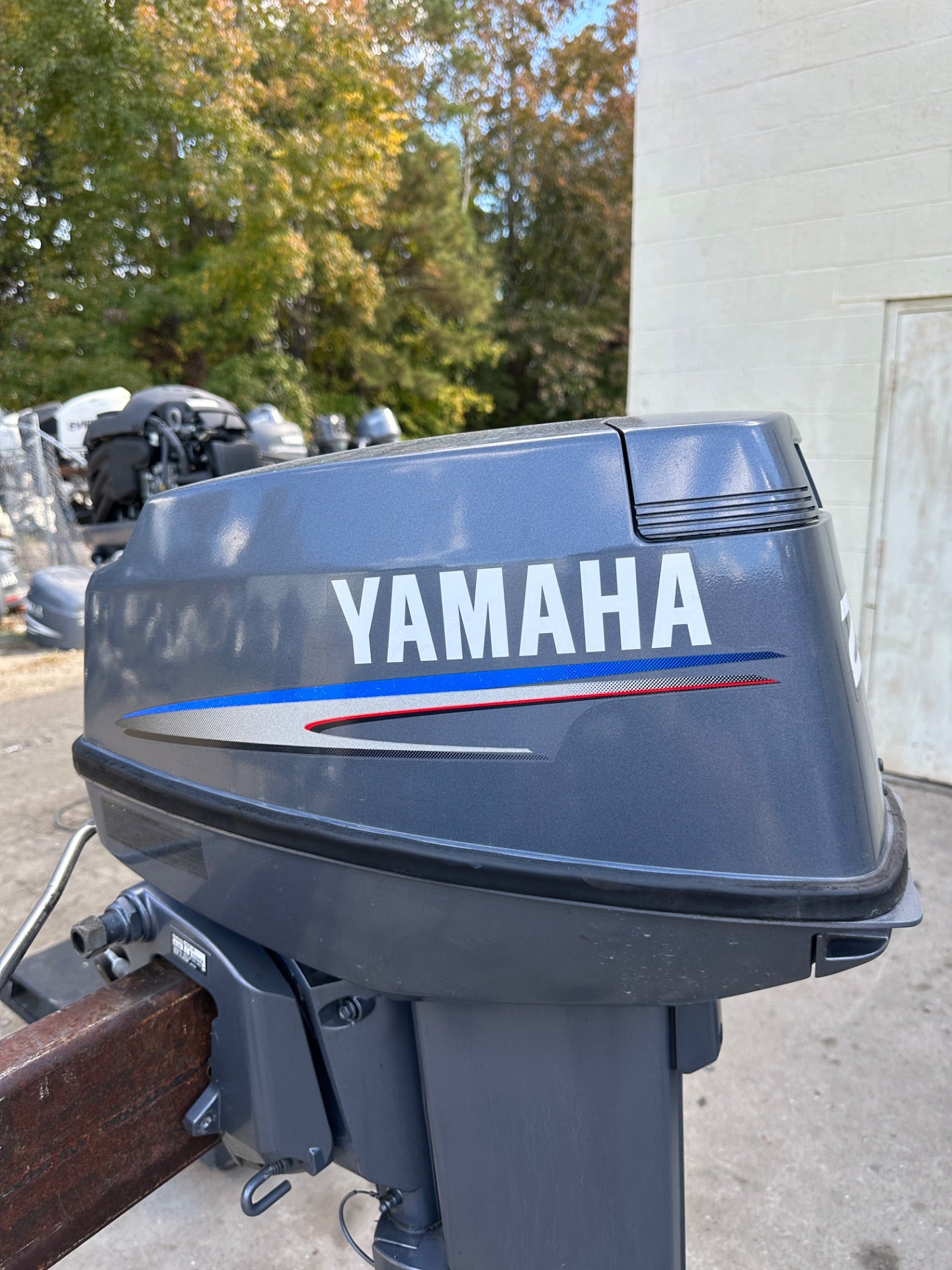 2008 Yamaha 25HP 2 Stroke Outboard Engine W/ 20" Shaft
