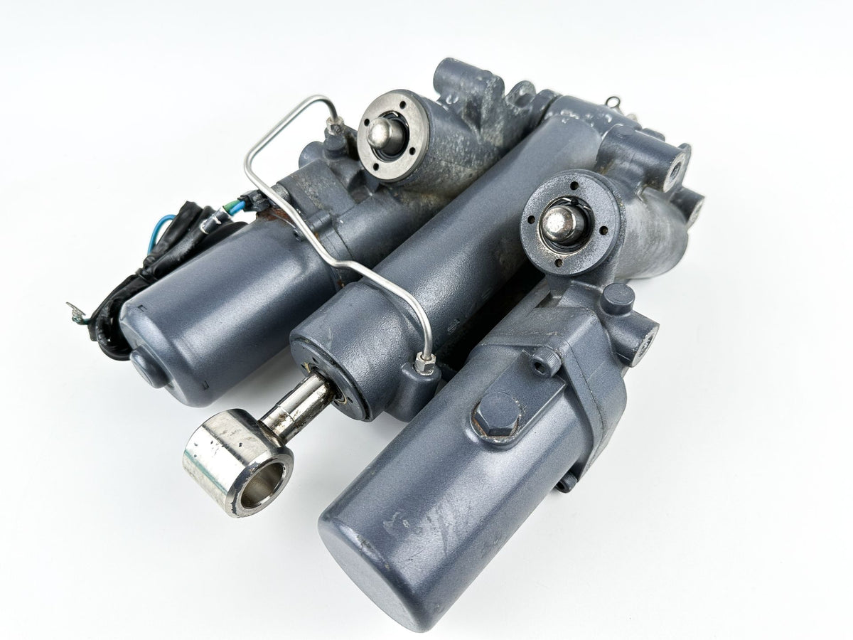 02-18 Yamaha 200 225 250 300 HP 4 Stroke Outboard Power Trim Tilt Unit
