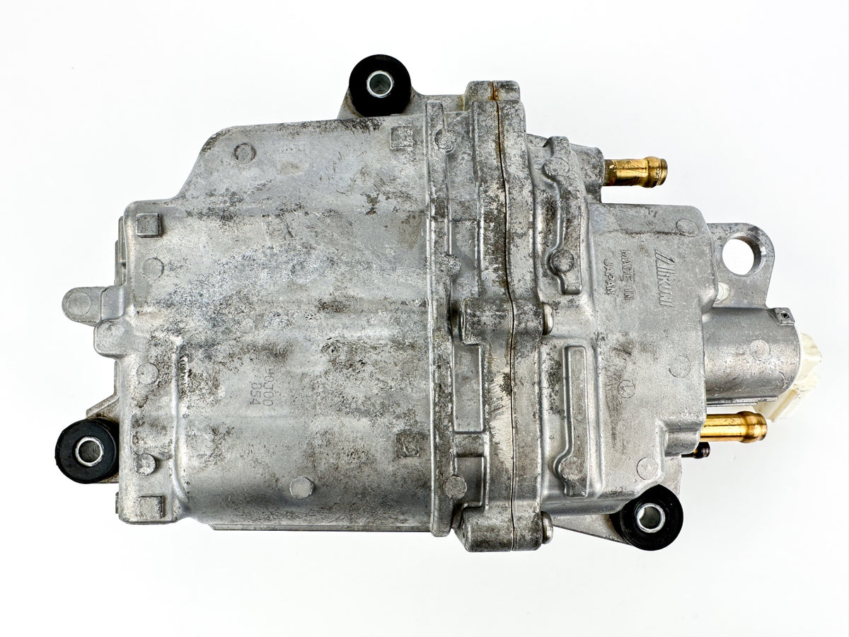 2009 Suzuki 100 HP 4 Stroke Outboard Vapor Separator Tank VST 15600-90J01 OEM
