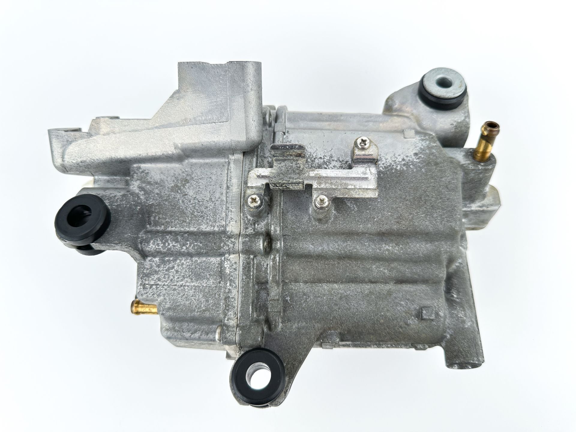 2024 Suzuki 250 HP 4 Stroke Outboard Vapor Separator Tank VST 15600-93J40 OEM