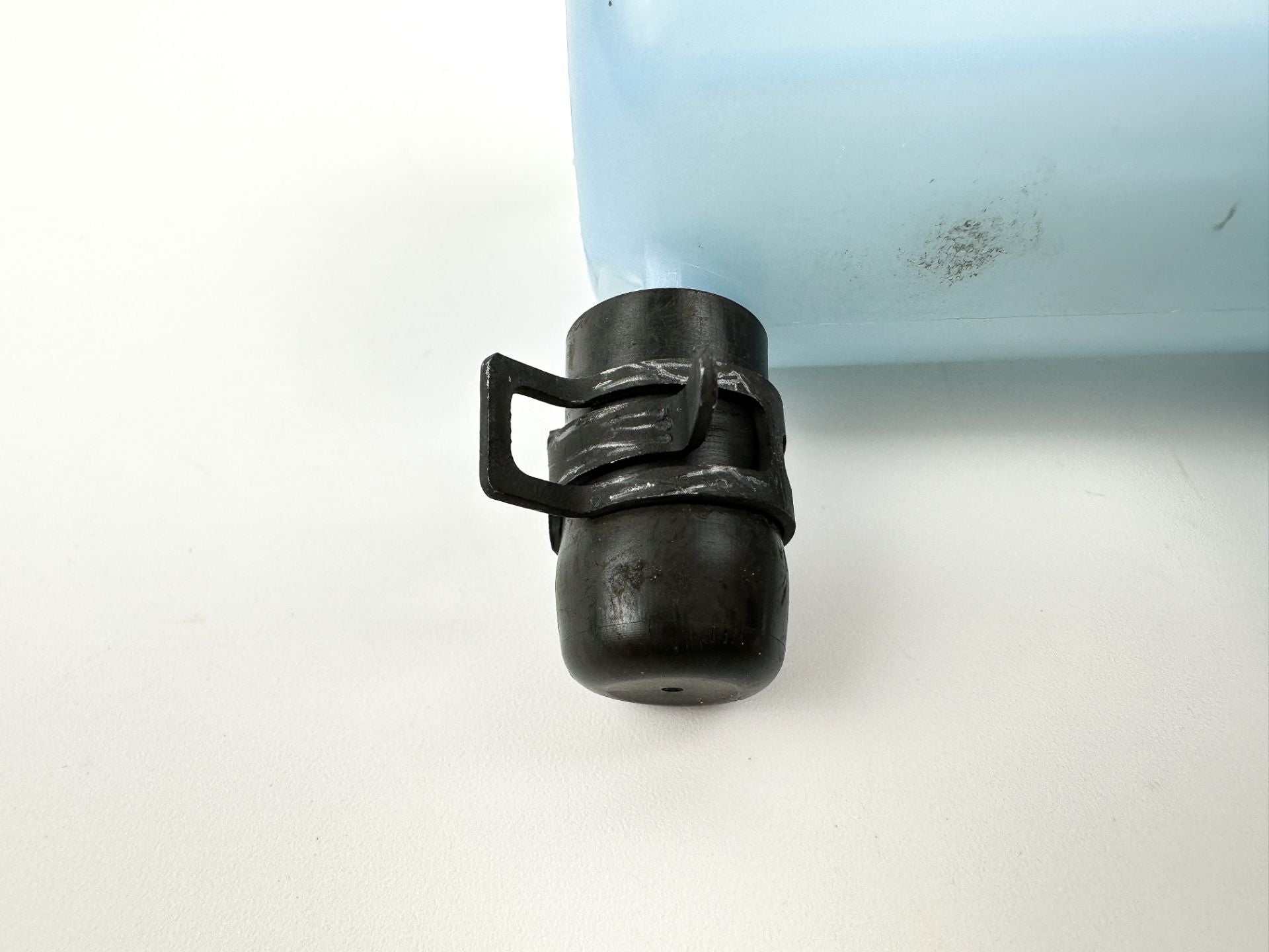 2016 Suzuki 175 HP 4 Stroke Outboard Fuel Filter Assembly 15410-96J00 OEM