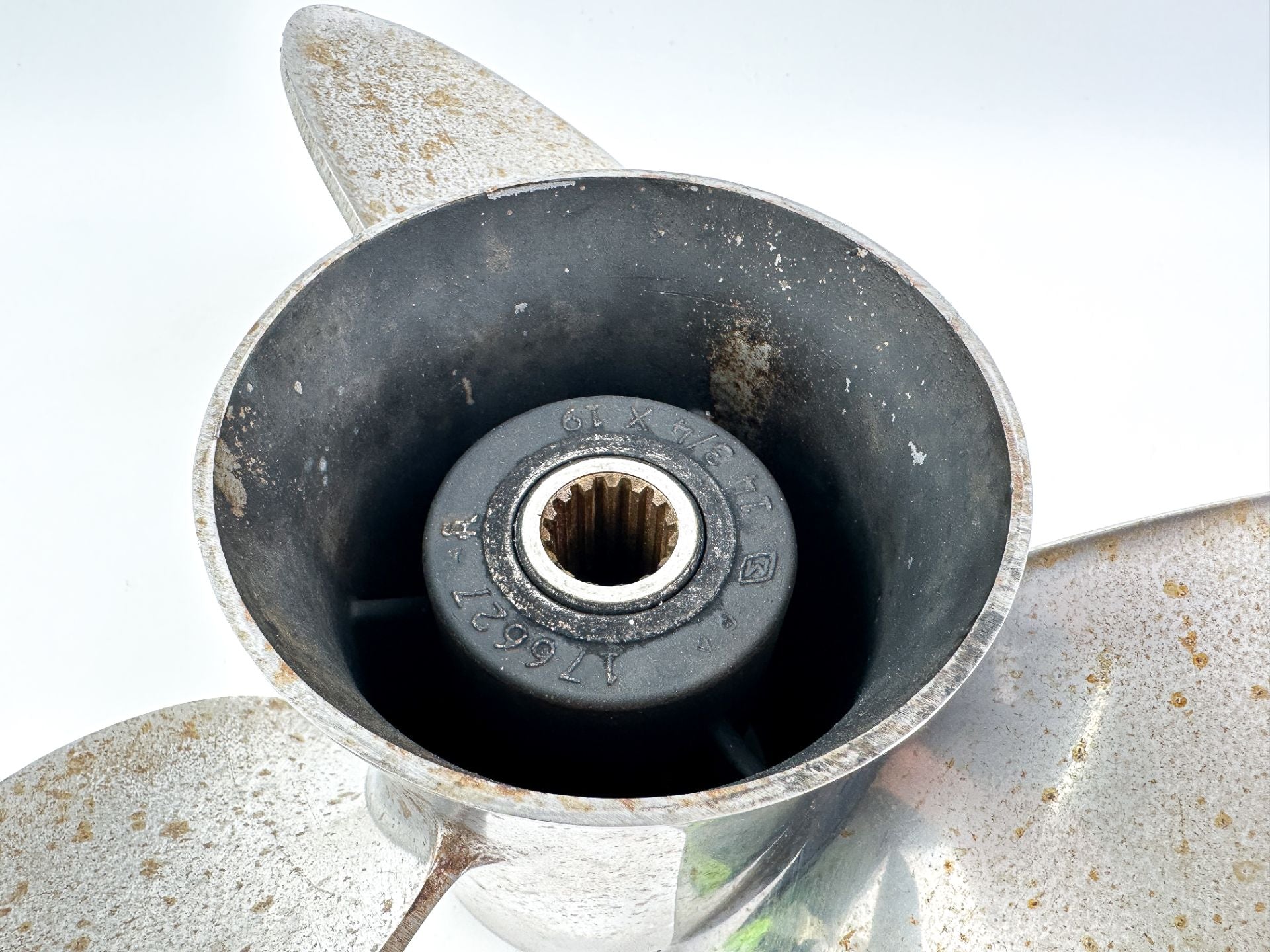 Viper Stainless Steel Prop Propeller 14 3/4" x 19P RH Evinrude Johnson OMC