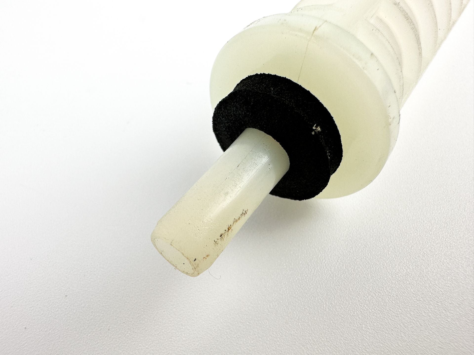 2007 Yamaha 250 HP 2 Stroke Outboard Oil Level Sensor 61A-85730-01-00 OEM