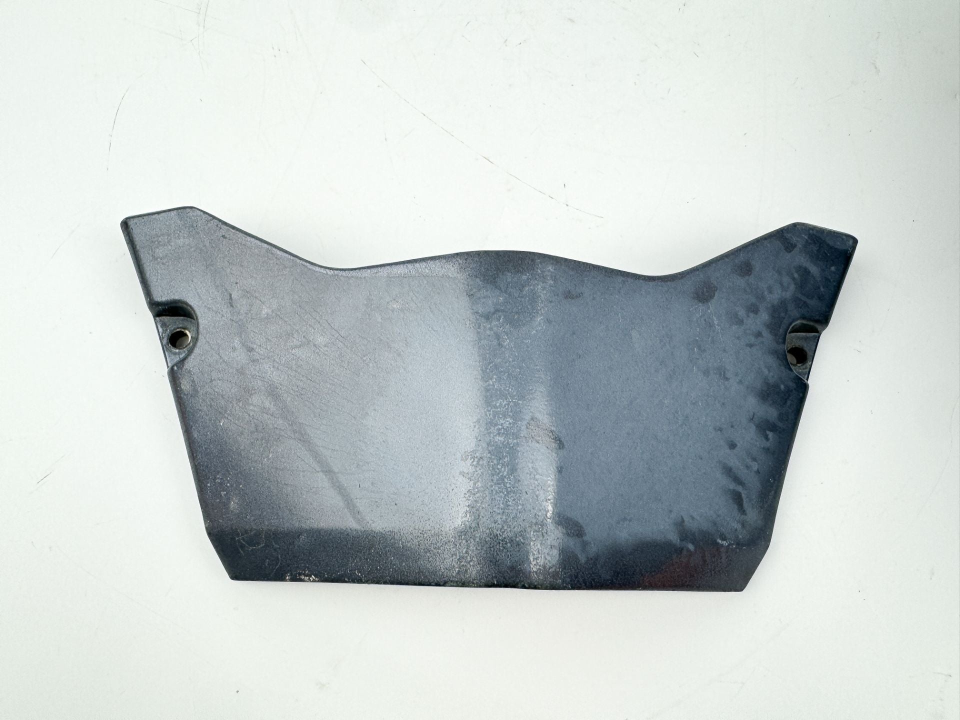 1996 Yamaha 150 HP 2 Stroke Outboard Lower Apron Cover 6E5-42741-01-4D OEM