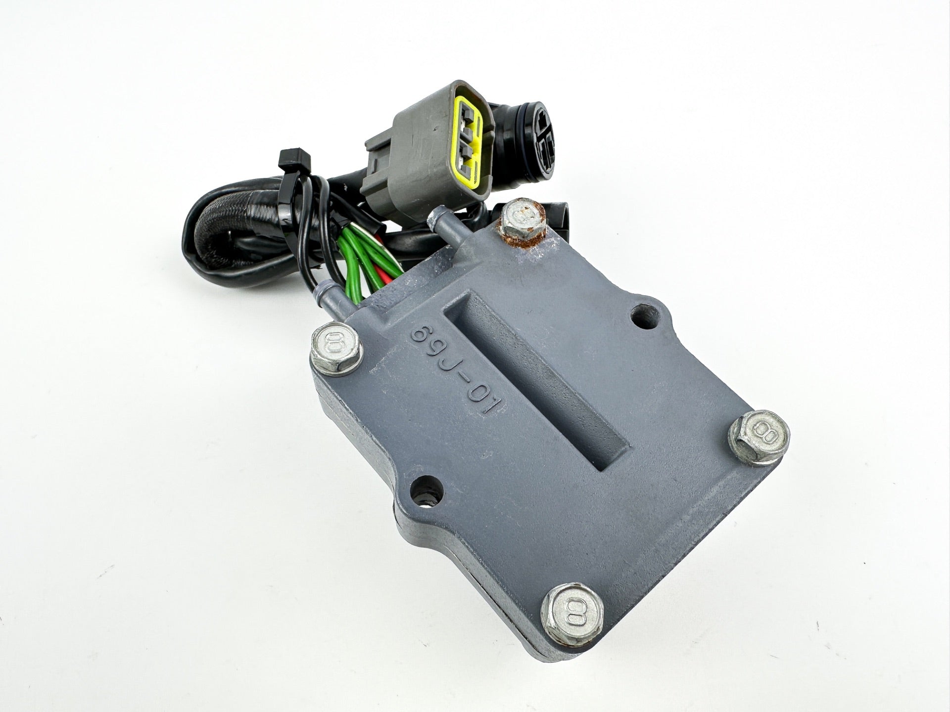 2003 Yamaha 225 HP 4 Stroke Outboard Rectifier & Regulator 69J-81960-10-00 OEM
