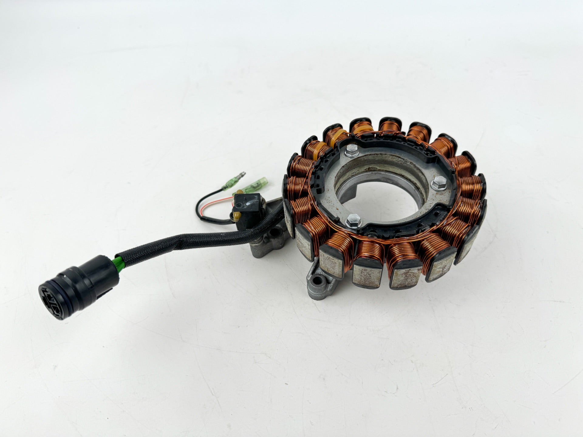 2014 Yamaha 40 HP 4 Stroke Outboard Coil Pulser Base Stator Assembly 6BG-81410-00-00 OEM