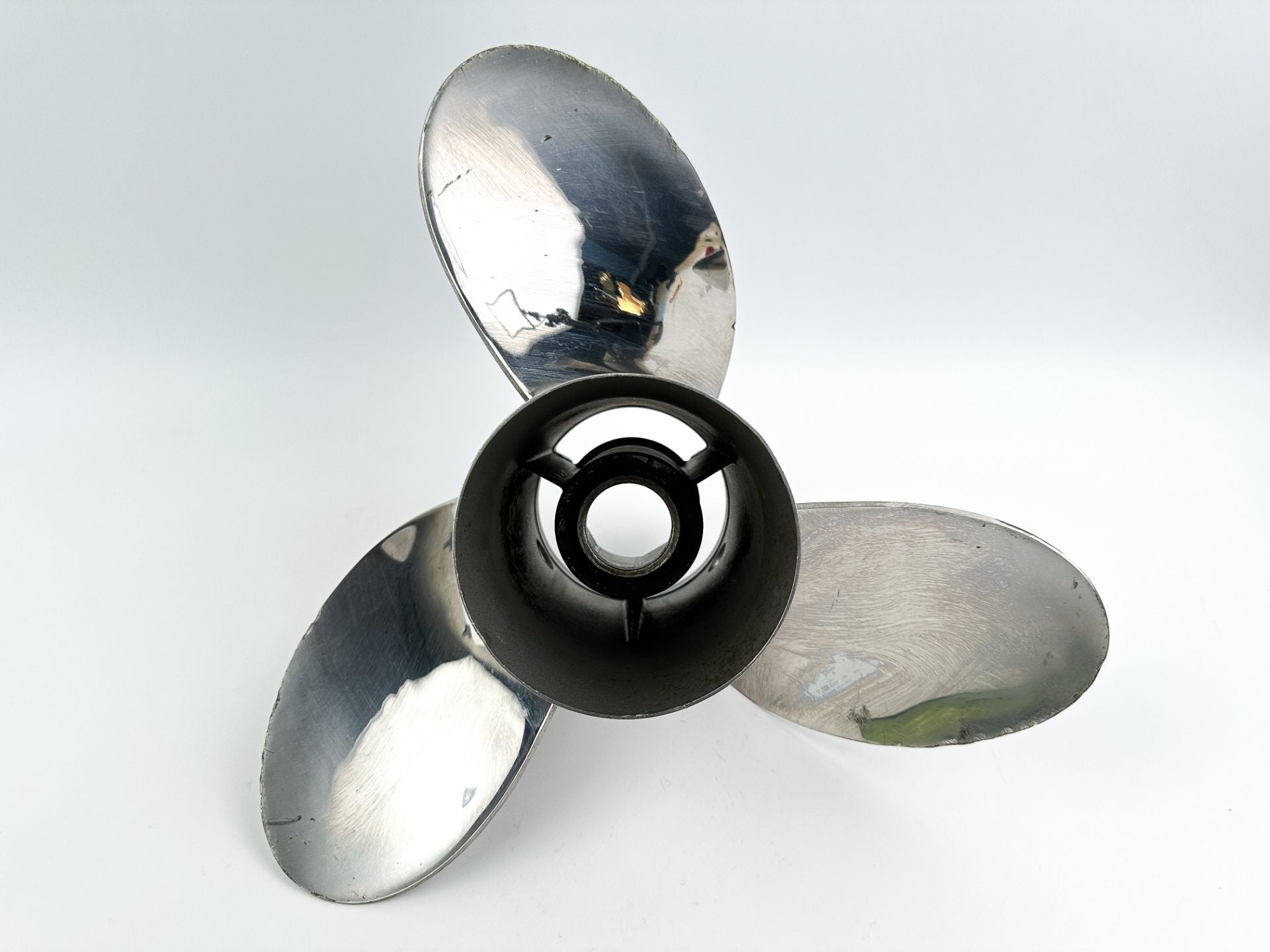 Mercury Mirage Stainless Steel Prop Propeller 15 1/4" x 19P 48-13700 RH