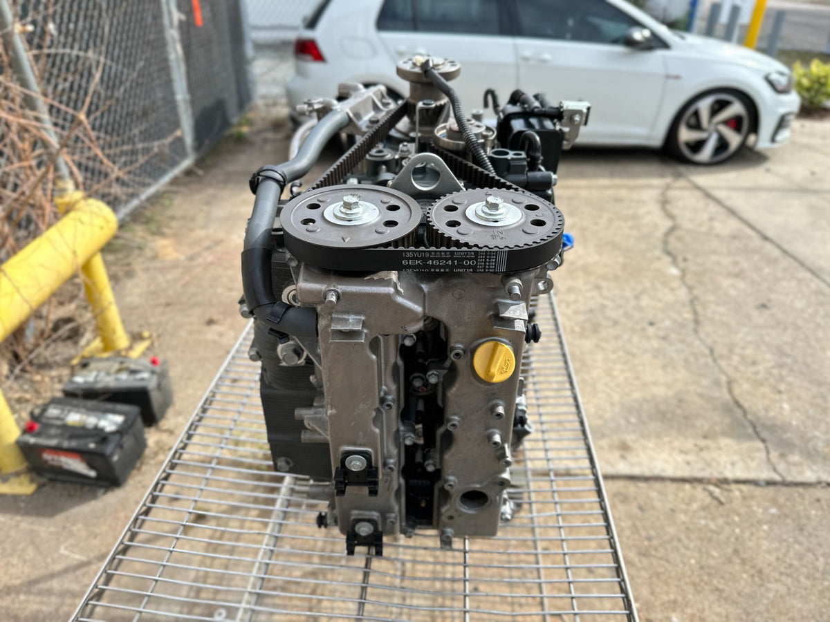 2019 Yamaha 115 HP 4 Stroke Outboard Powerhead 6EK-W009B-12-9S OEM