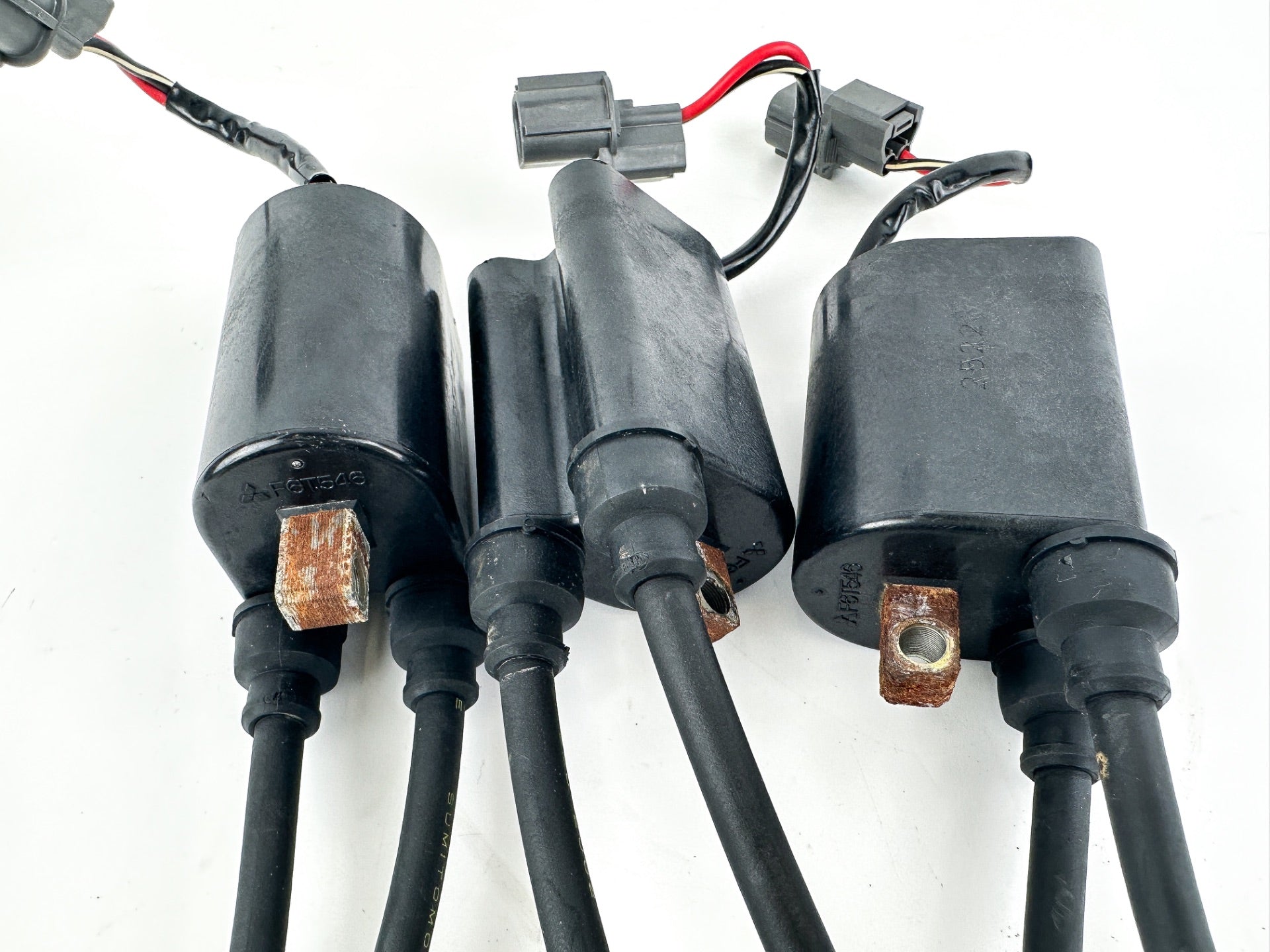 2003 Yamaha 225 HP 4 Stroke Outboard Ignition Coil Set 69J-82310-00-00 OEM