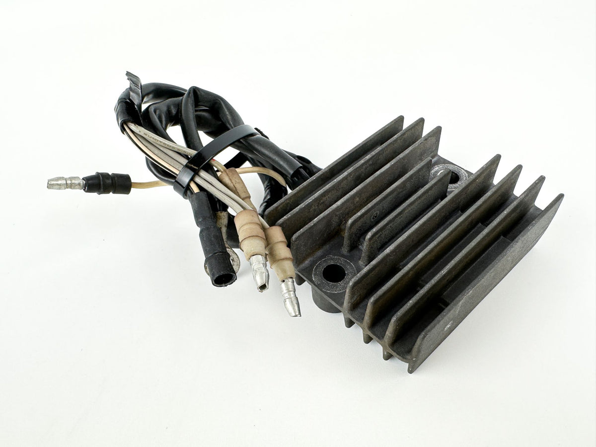1997-2006 Honda 40 50 HP 4 Stroke Outboard Rectifier Assembly 31600-ZV5-003