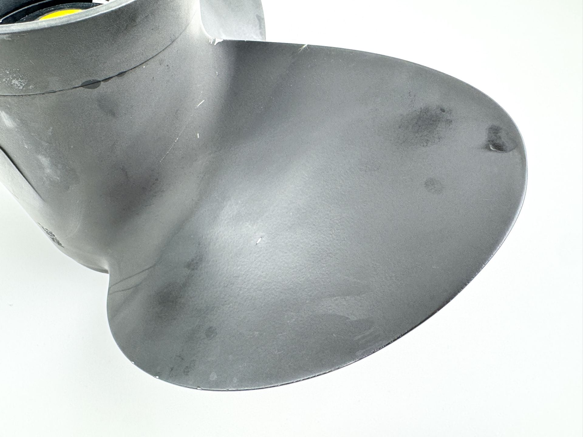 Evinrude Johnson OMC 3 Blade Aluminum Prop 14.8" X 17P Right Hand