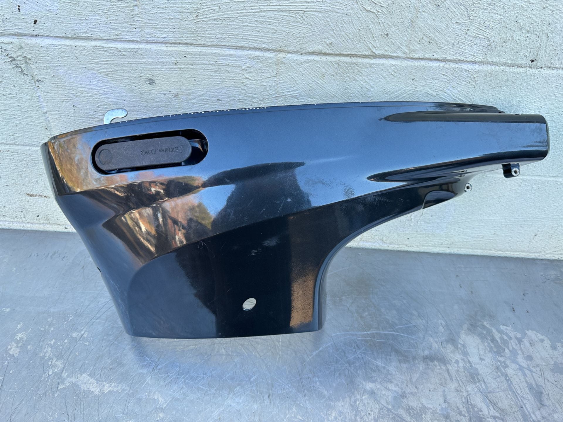 2016 Suzuki 175 HP 4 Stroke Outboard 25" XL Cowling Set Oil Pan Cover