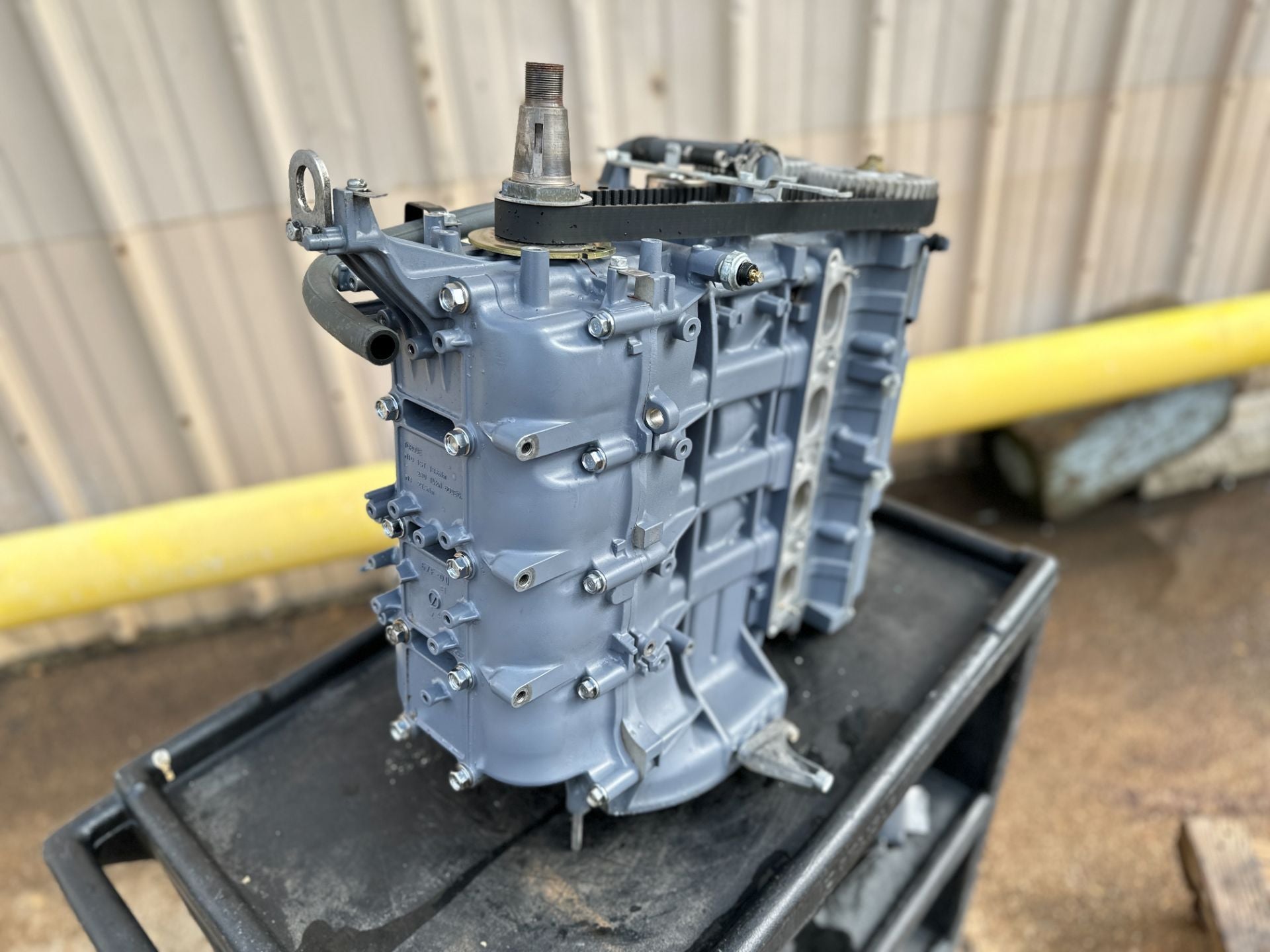 2001 - 2004 Yamaha F 80 90 100 HP 4 Stroke Outboard Powerhead Crankcase Assembly