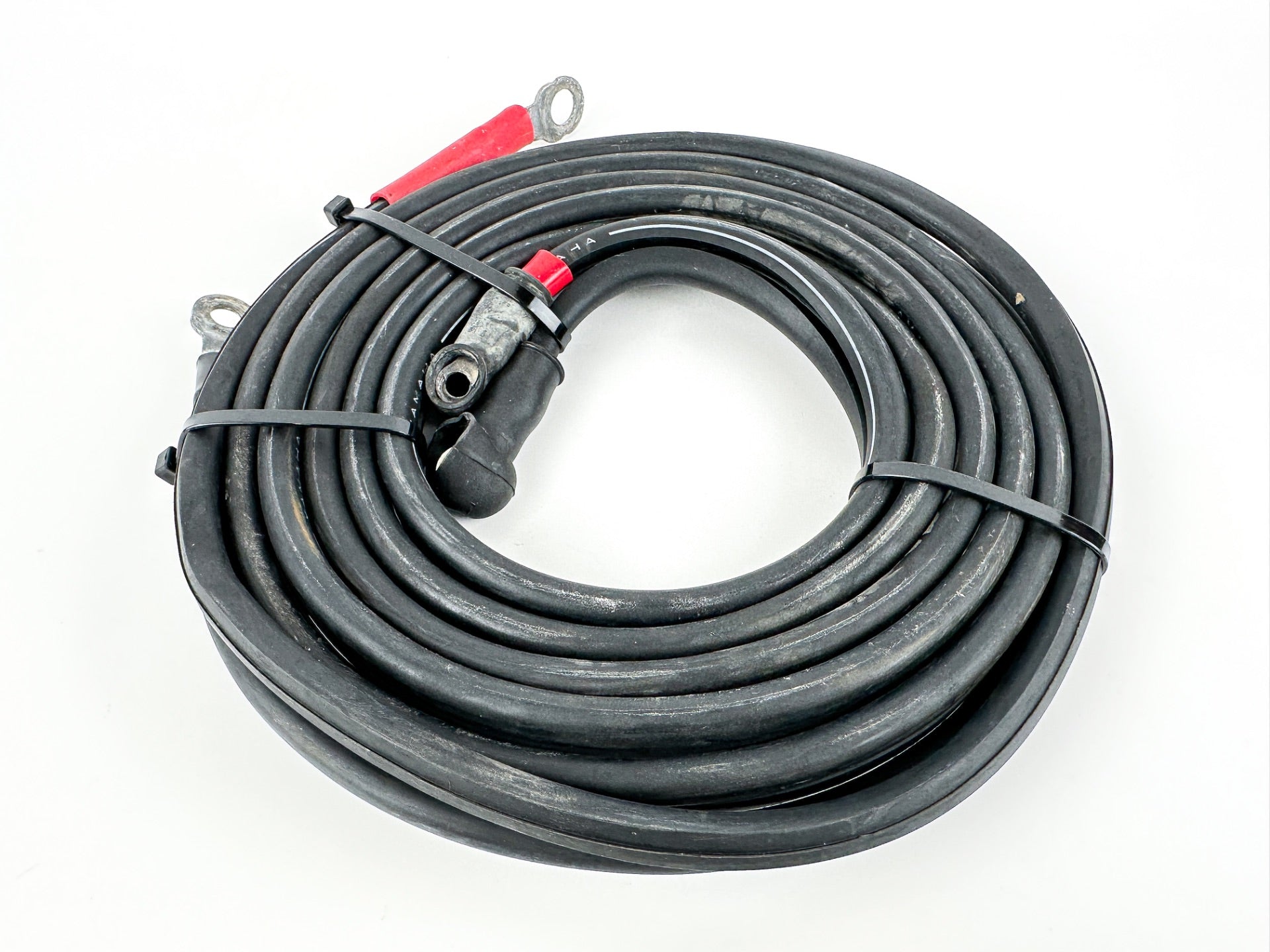 2005 Yamaha 150 HP 2 Stroke Outboard Battery Cables 64D-82105-00-00 OEM