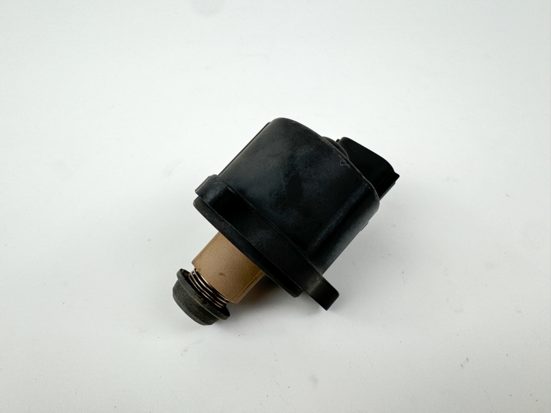 2017 Suzuki 175 HP 4 Stroke Outboard IAC Idle Air Control Valve 18137-93J01 OEM