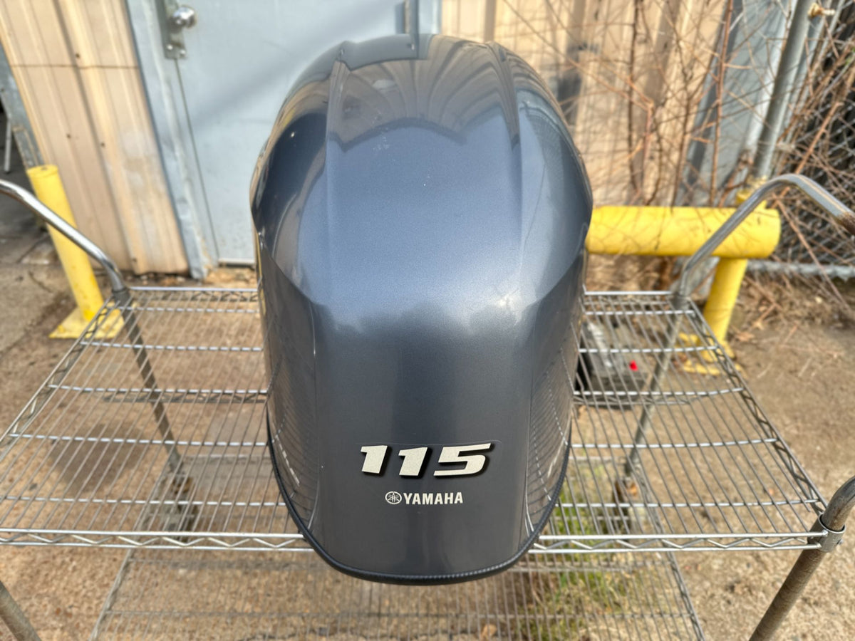 2019 Yamaha 115 HP 4 Stroke Outboard Top Cowling 6EM-81800-01-00 OEM