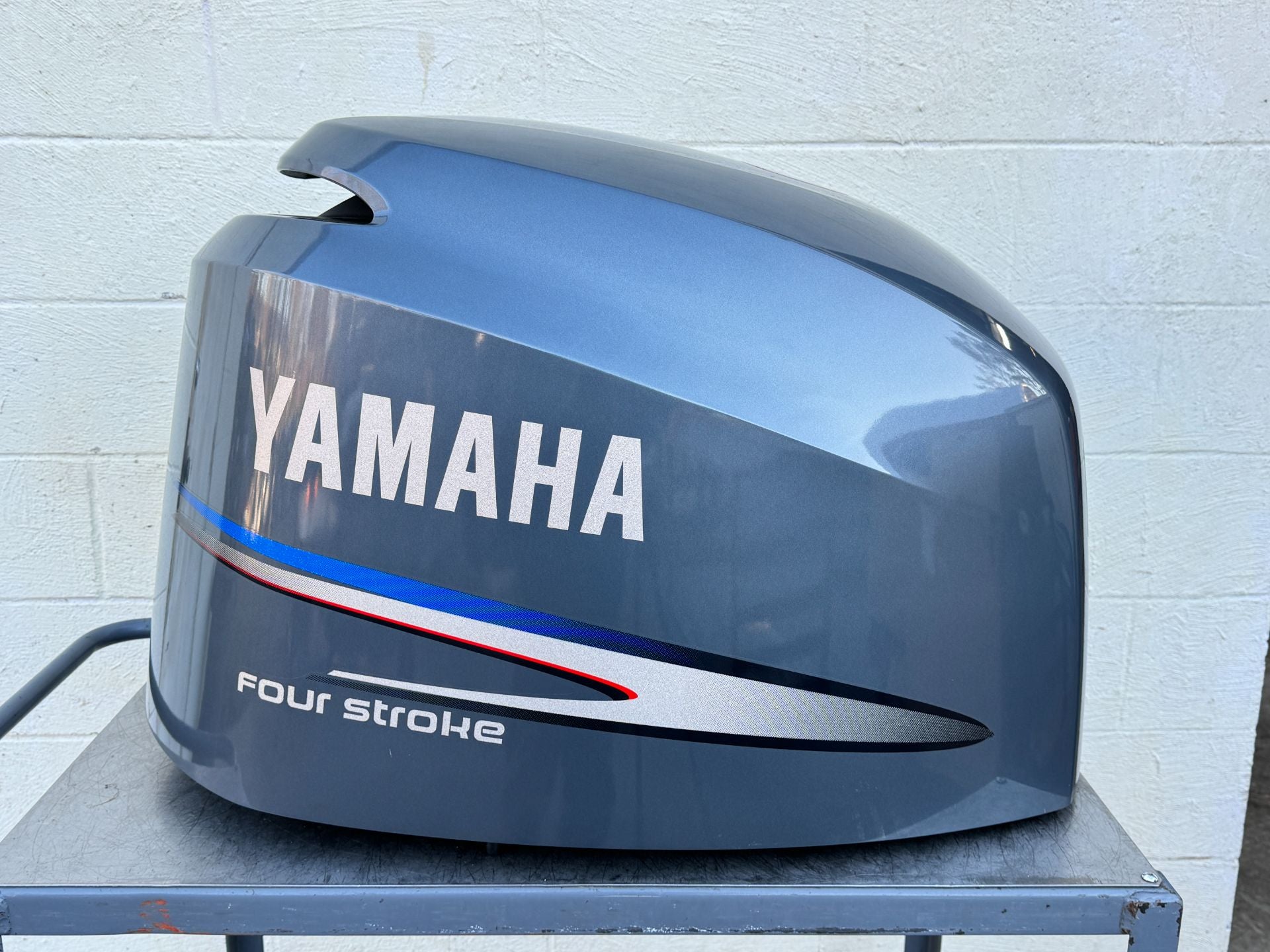 2002-2009 Yamaha 225HP 4 Stroke Outboard Top Cover Cowling Hood