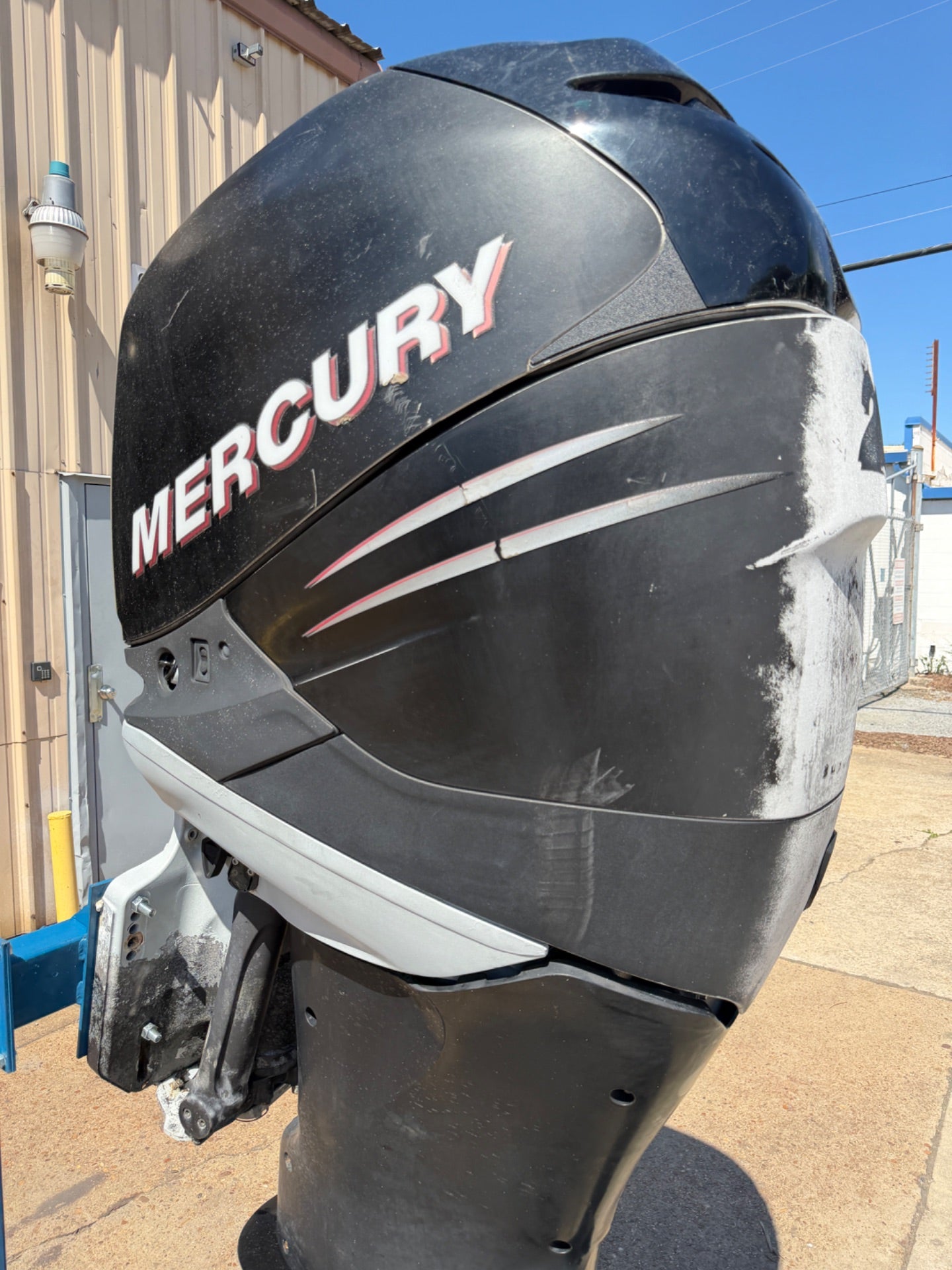 2005 Mercury Verado 225HP 4 Stroke Outboard Engine 25" Shaft - Repair