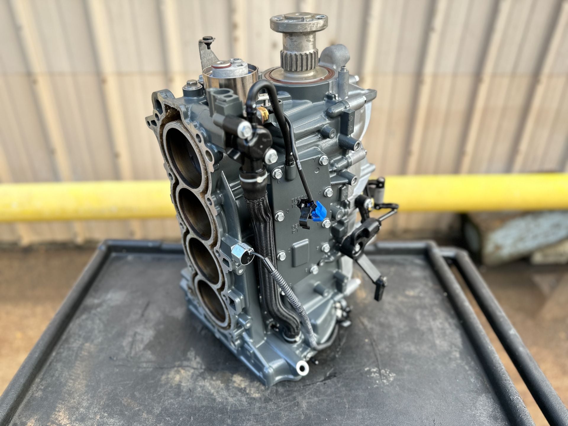 2016 Yamaha 115 HP 4 Stroke Outboard Crankcase Short Block Assembly 6EK-W009B-02-9S OEM