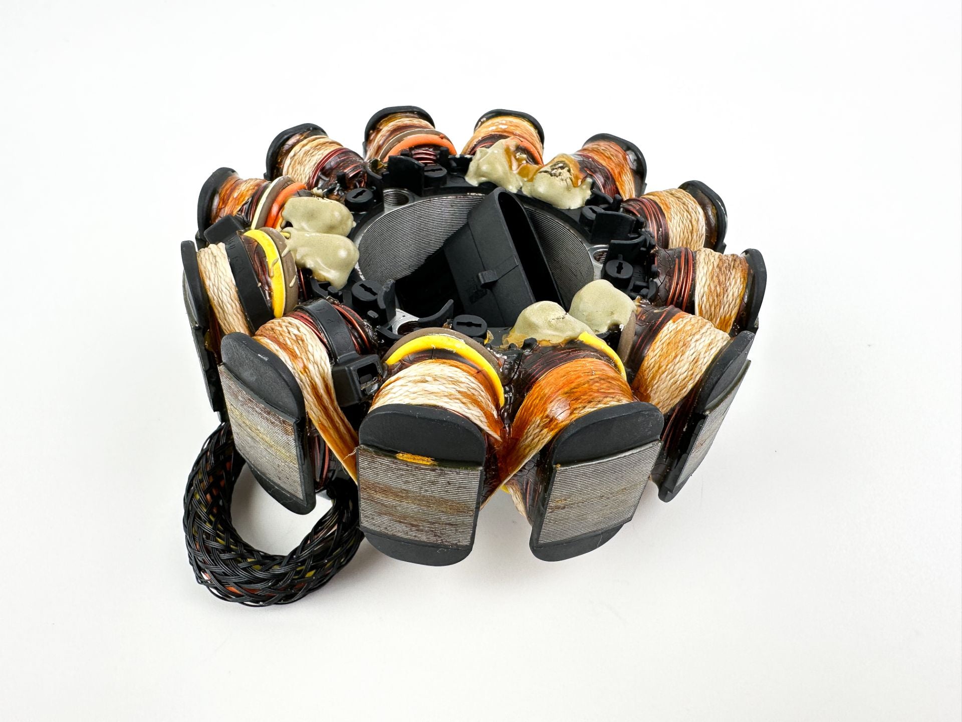 Evinrude Etec 40 50 60 75 90 HP 2 Stroke Stator Assembly 0586949 586949