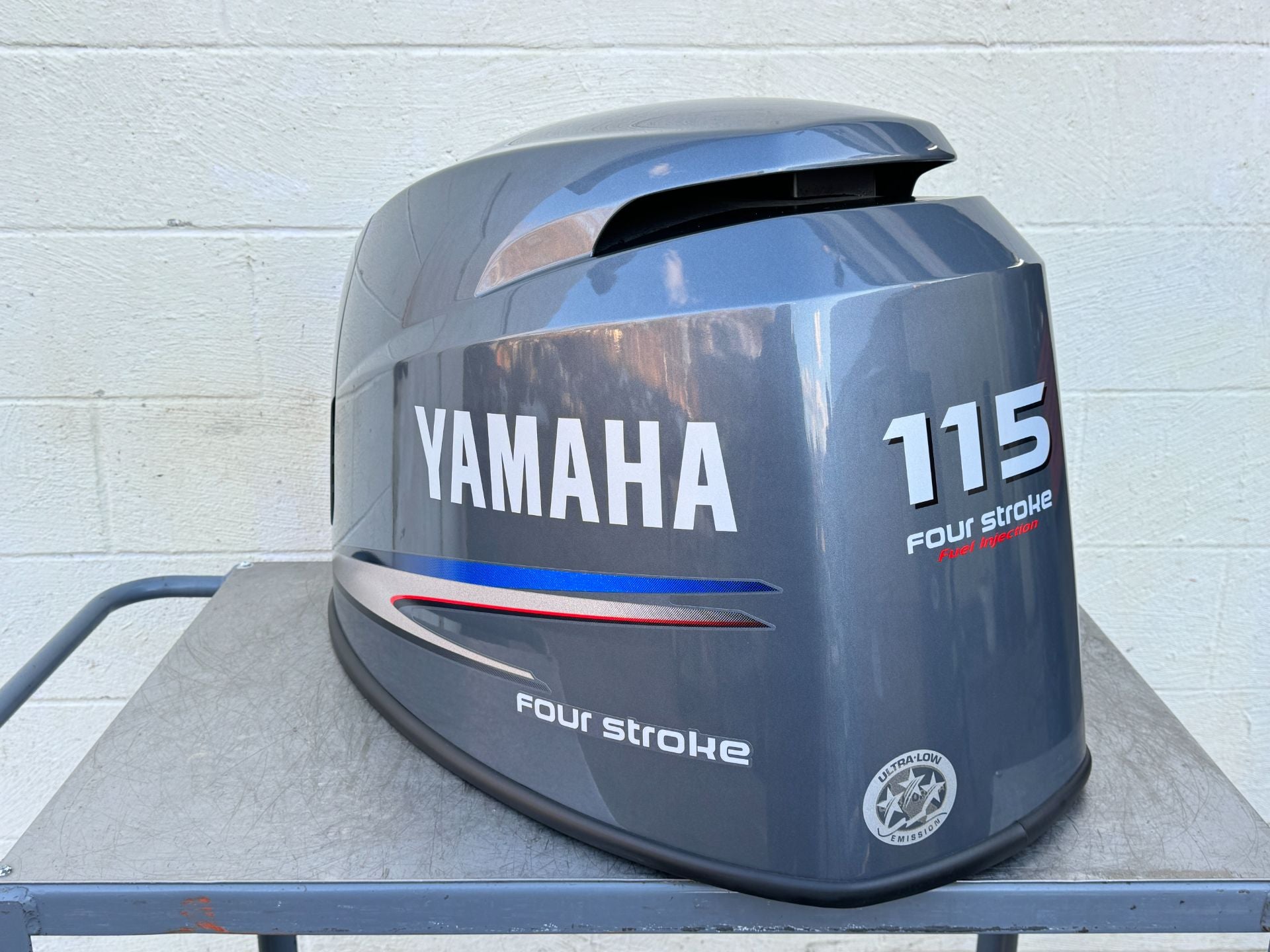 2002-2011 Yamaha F115 115HP 4 Stroke Outboard Top Cover Cowling - Scratched