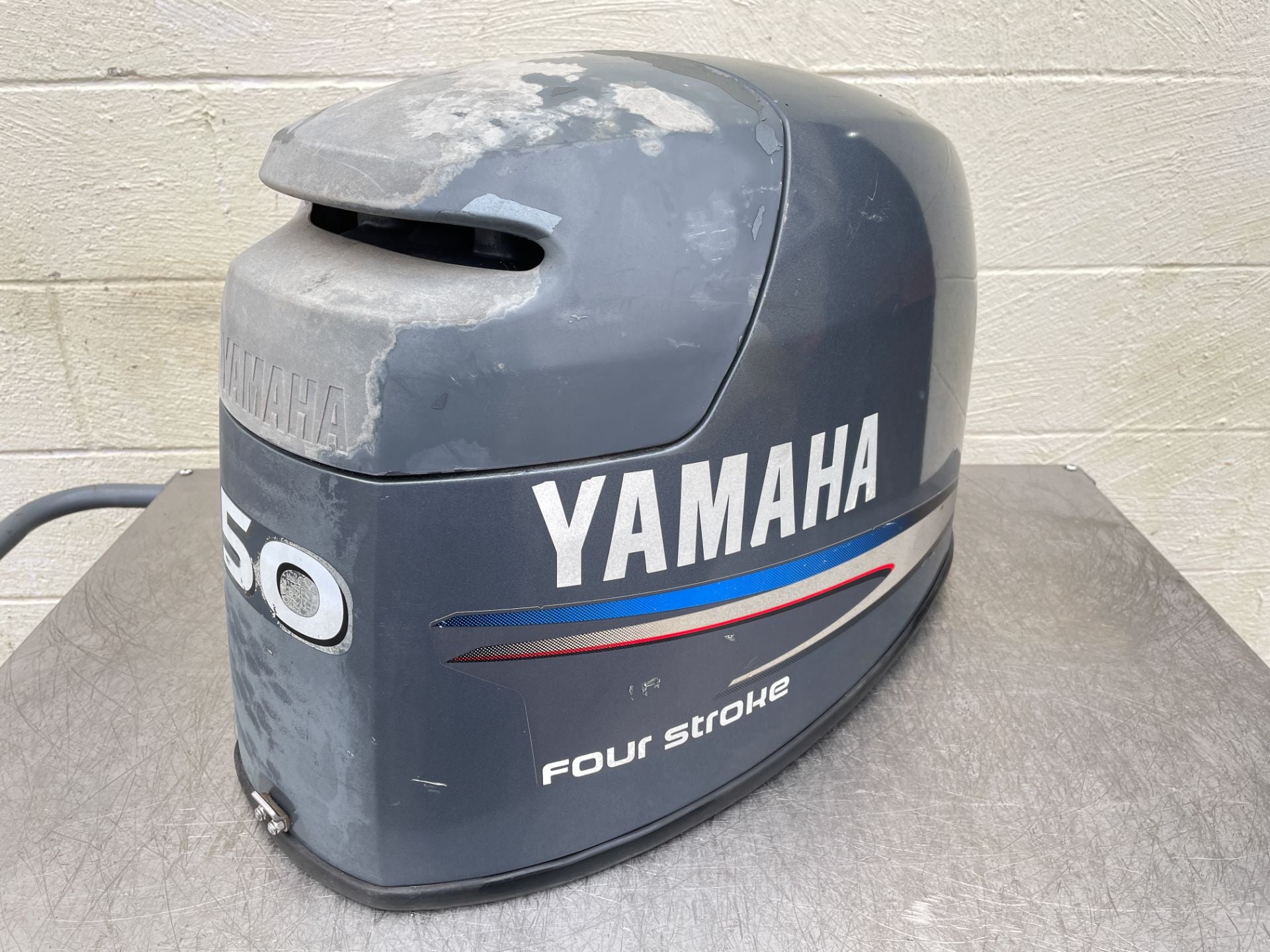 2001 Yamaha 50 HP 4 Stroke Outboard Top Cowling 64J-42610-01-4D OEM