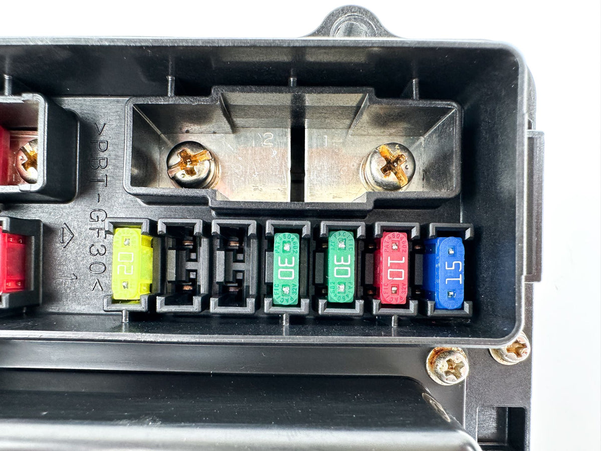 2014 Yamaha 200 HP 4 Stroke Outboard Fuse Box 6DA-82170-00-00 OEM